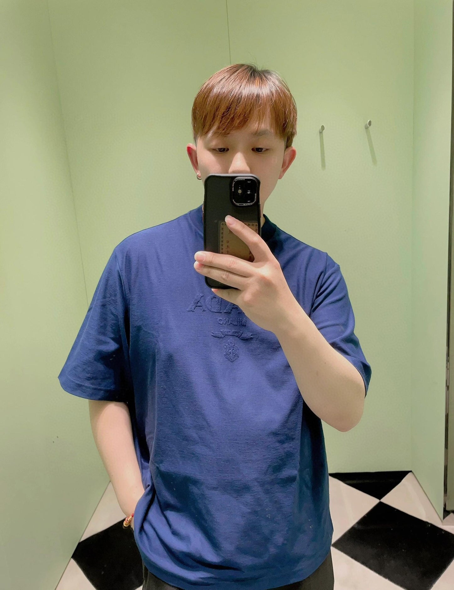 체인2호 / 프라다 남성 반팔 티셔츠