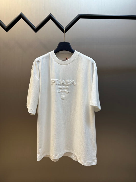 체인2호 / 프라다 남성 반팔 티셔츠