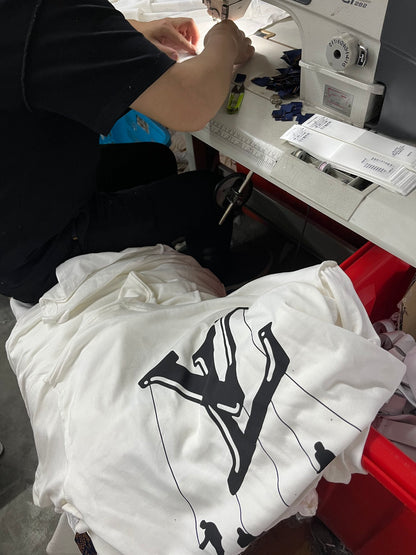 체인2호 / 루이비통 남성 반팔 티셔츠