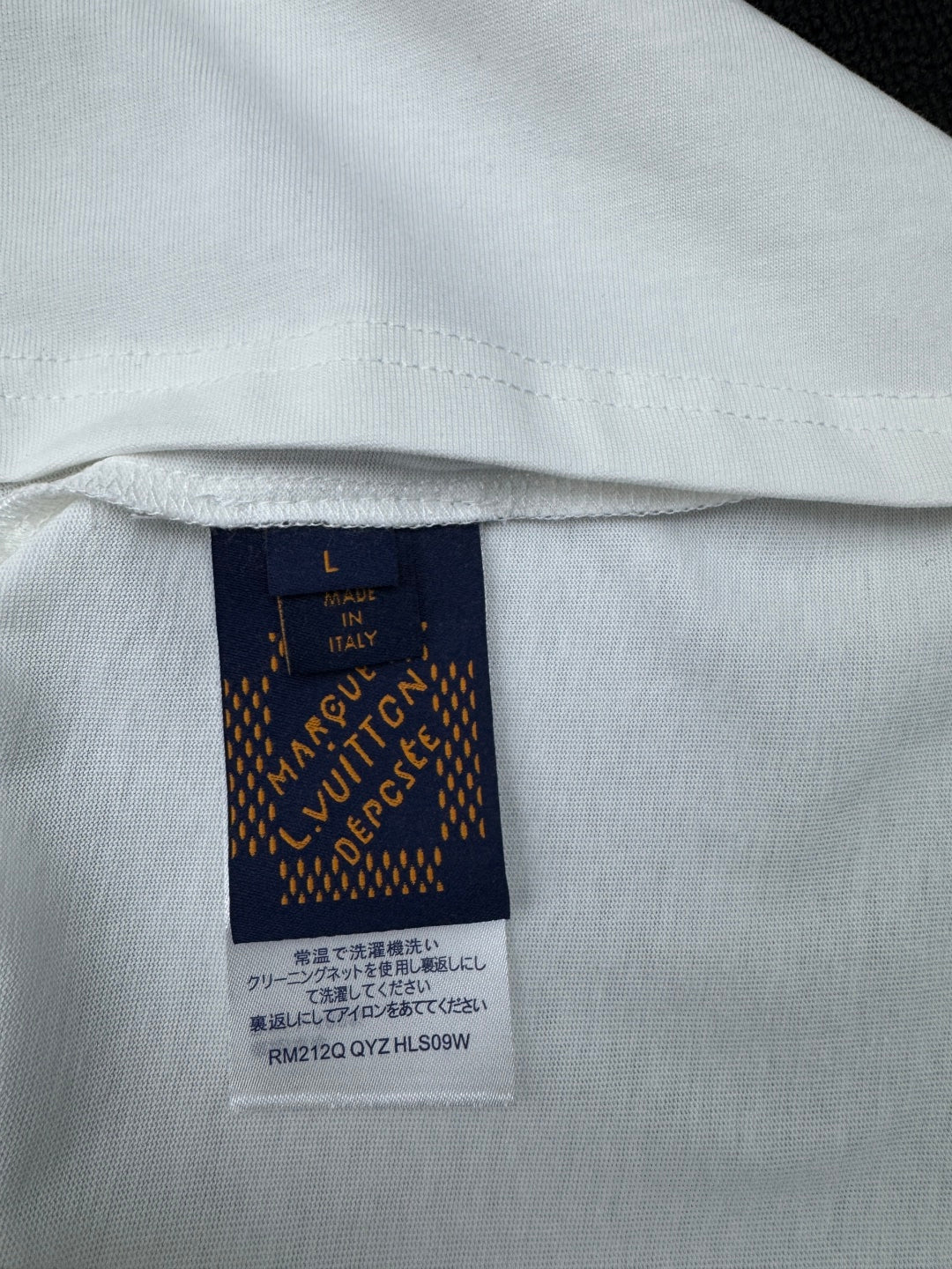 체인2호 / 루이비통 남성 반팔 티셔츠