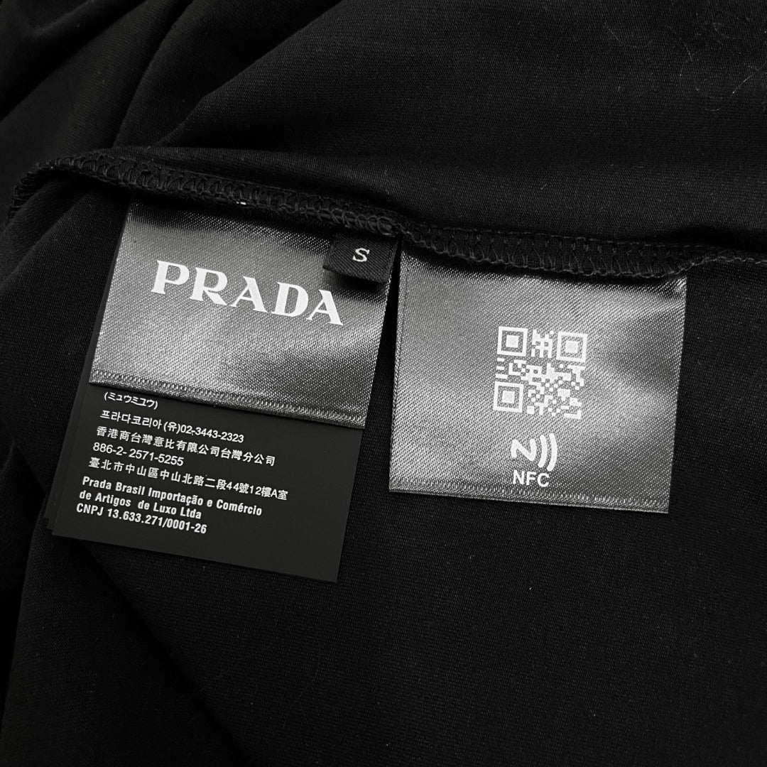 BVG / 프라다 남성 반팔 티셔츠