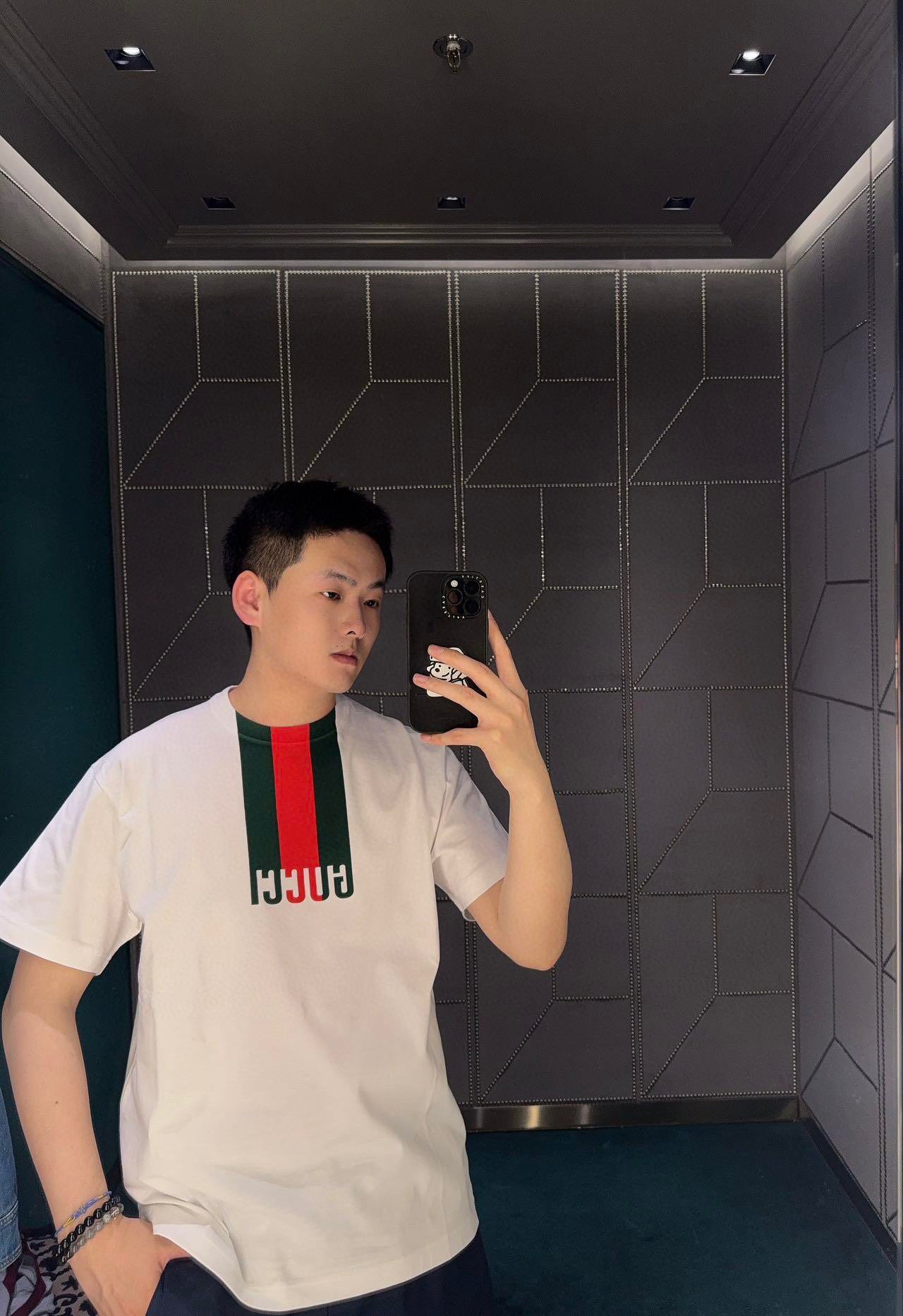 체인2호 / 구찌 남성 반팔 티셔츠