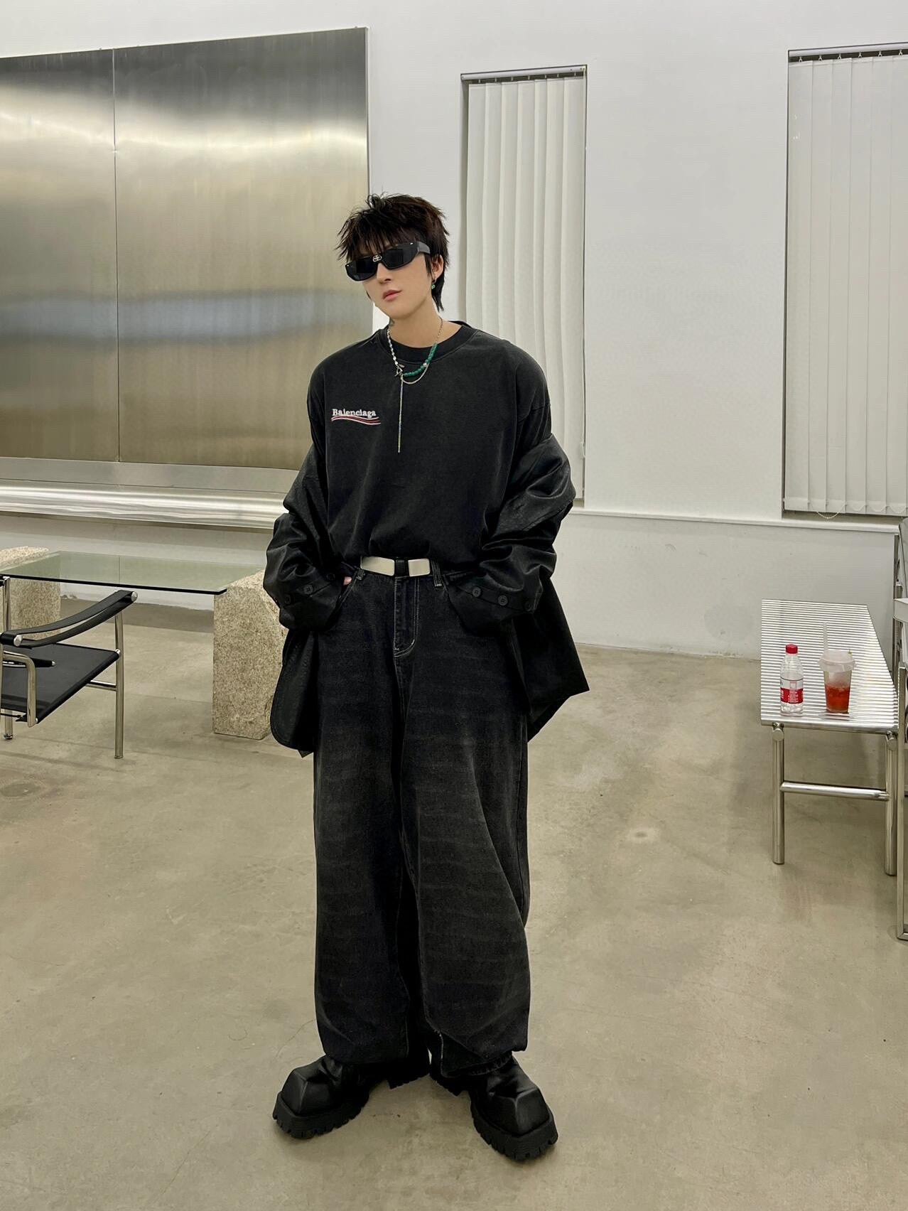 체인2호 / 발렌시아가 남성 반팔 티셔츠