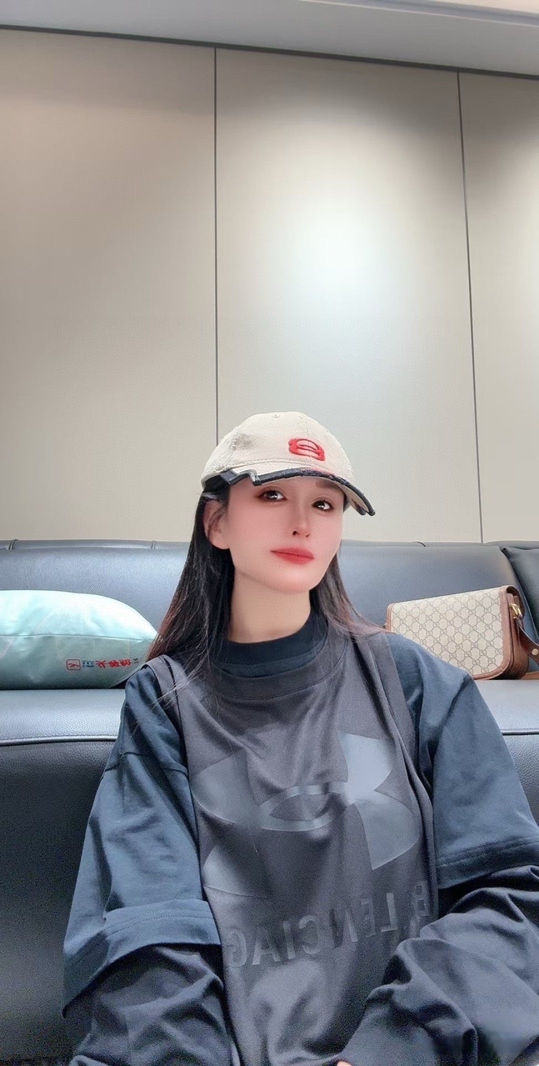 체인2호 / 발렌시아가 남성 긴팔 티셔츠