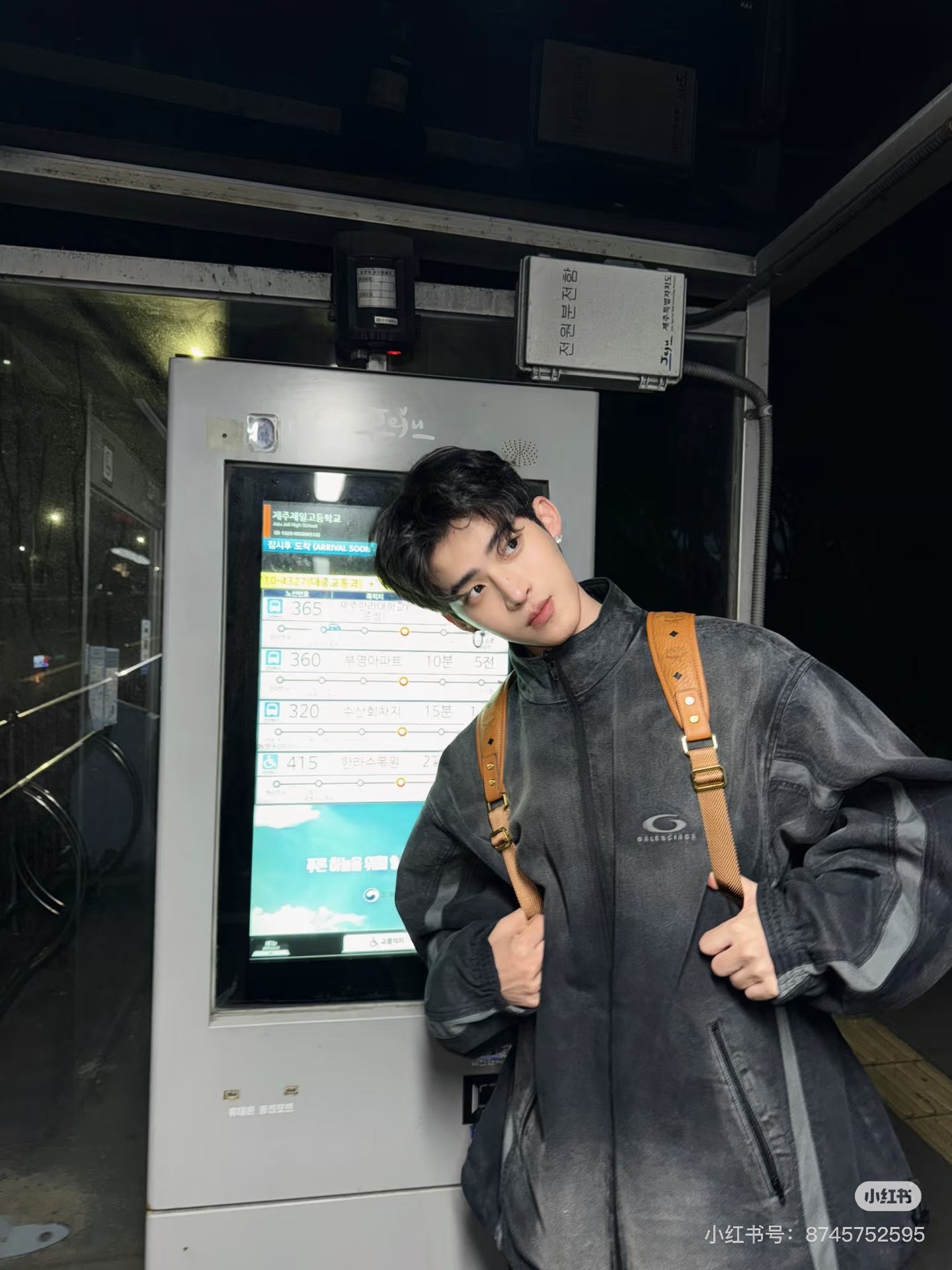 체인2호 / 발렌시아가 남성 데님 자켓