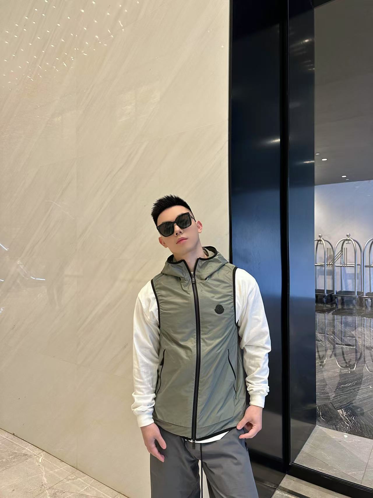 GTR / 몽클레어 남성 후드 자켓
