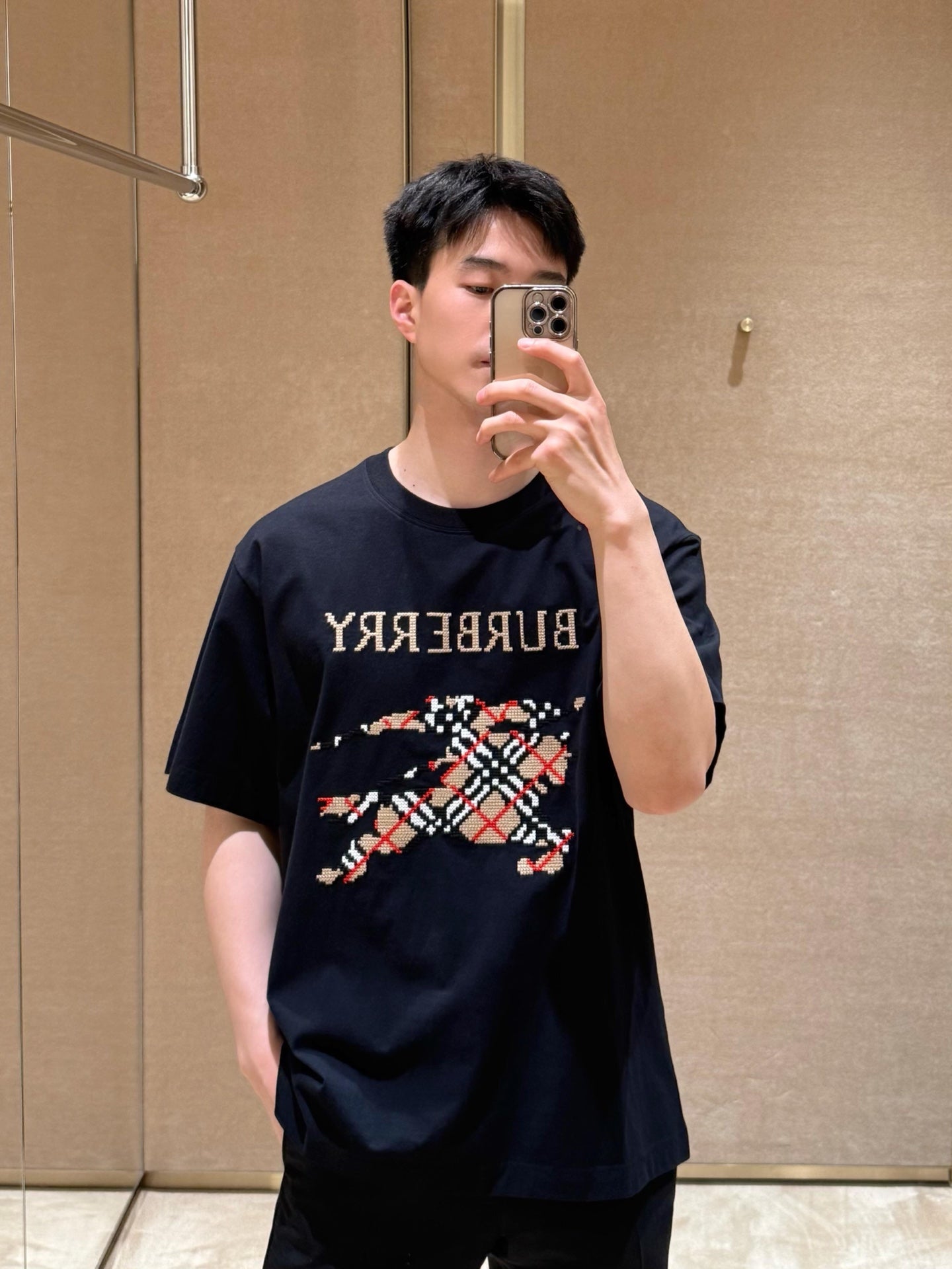 R공장 / 버버리 남성 반팔 티셔츠