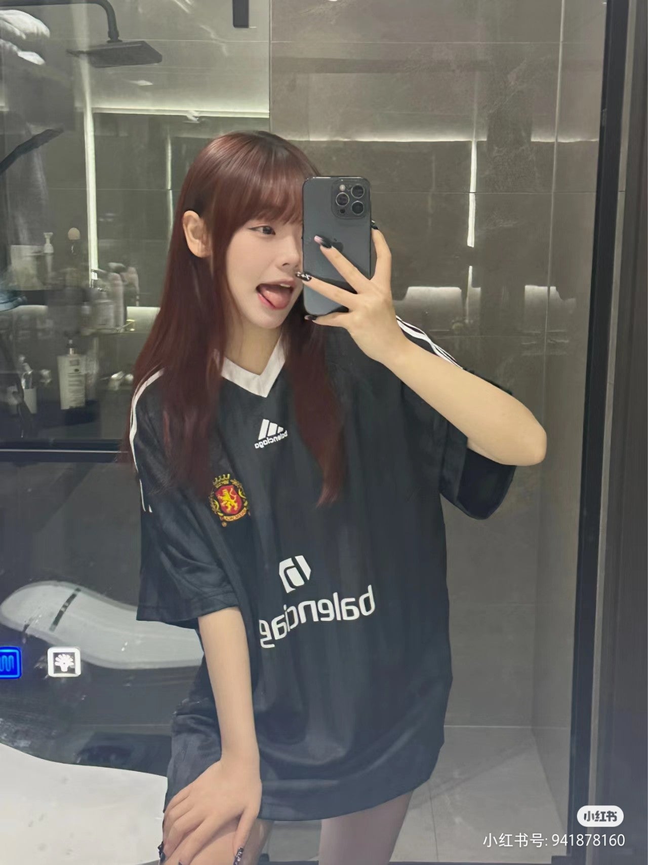 체인2호 / 발렌시아가 남성 반팔 티셔츠