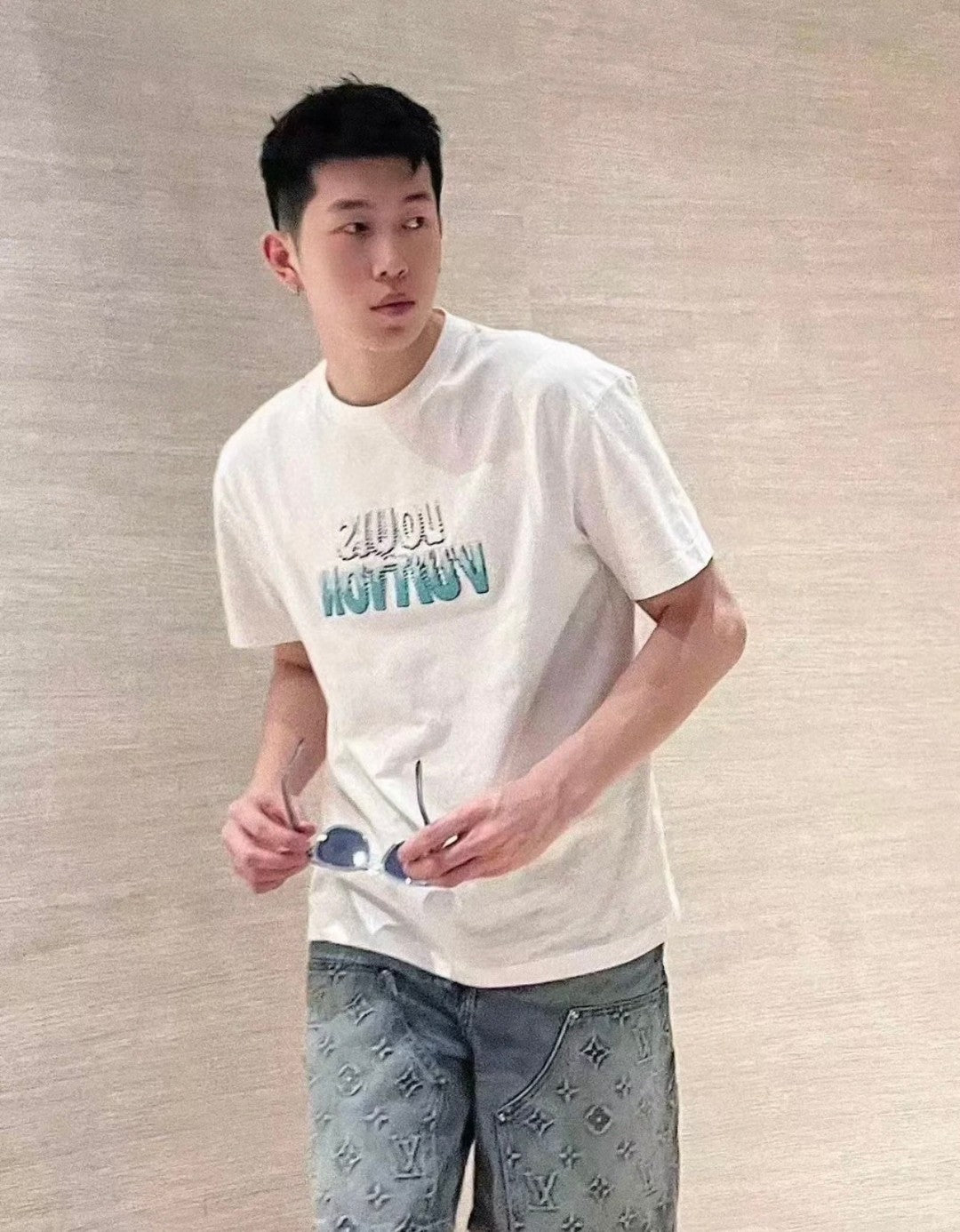 체인2호 / 루이비통 남성 반팔 티셔츠