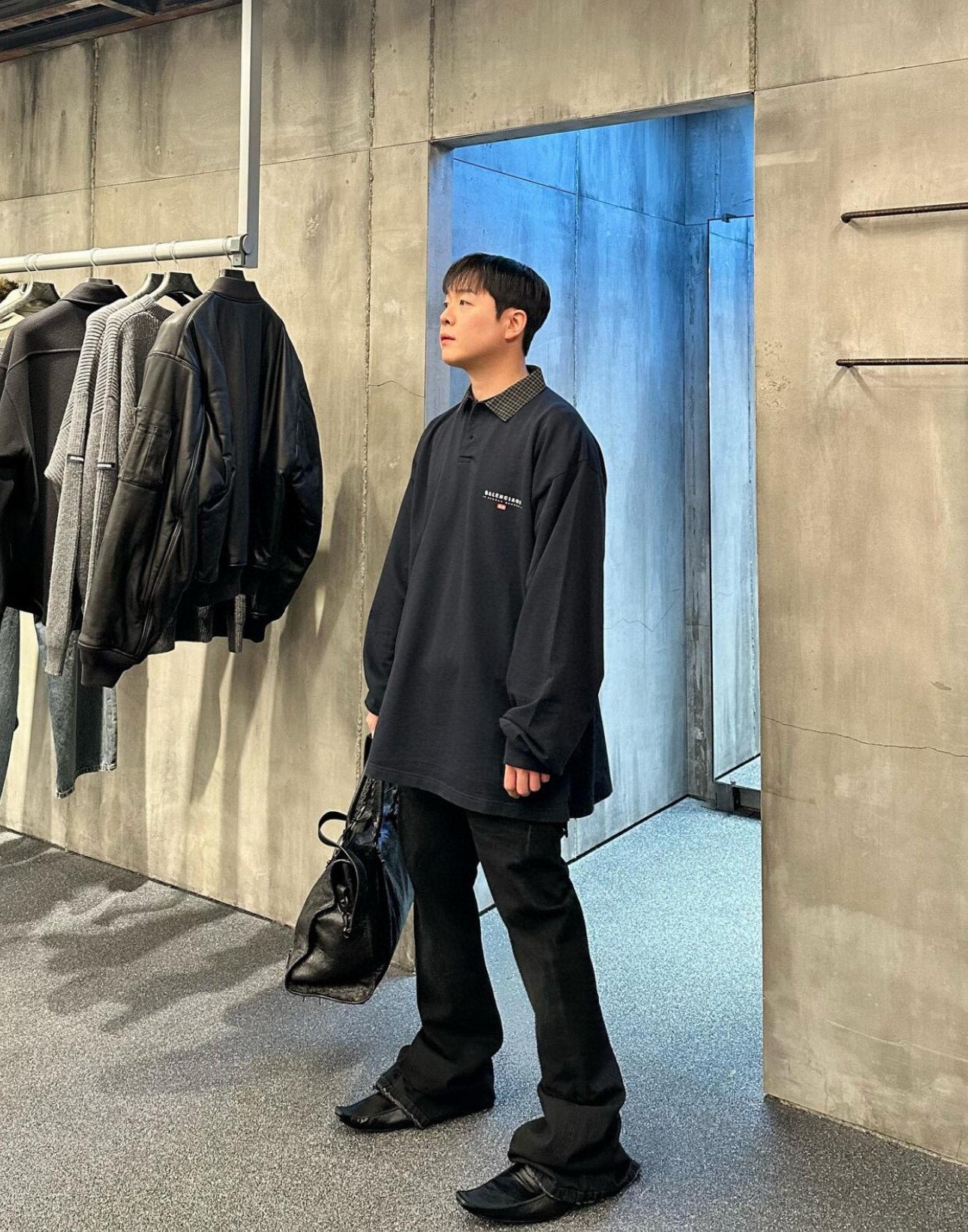 체인2호 / 발렌시아가 남성 긴팔티