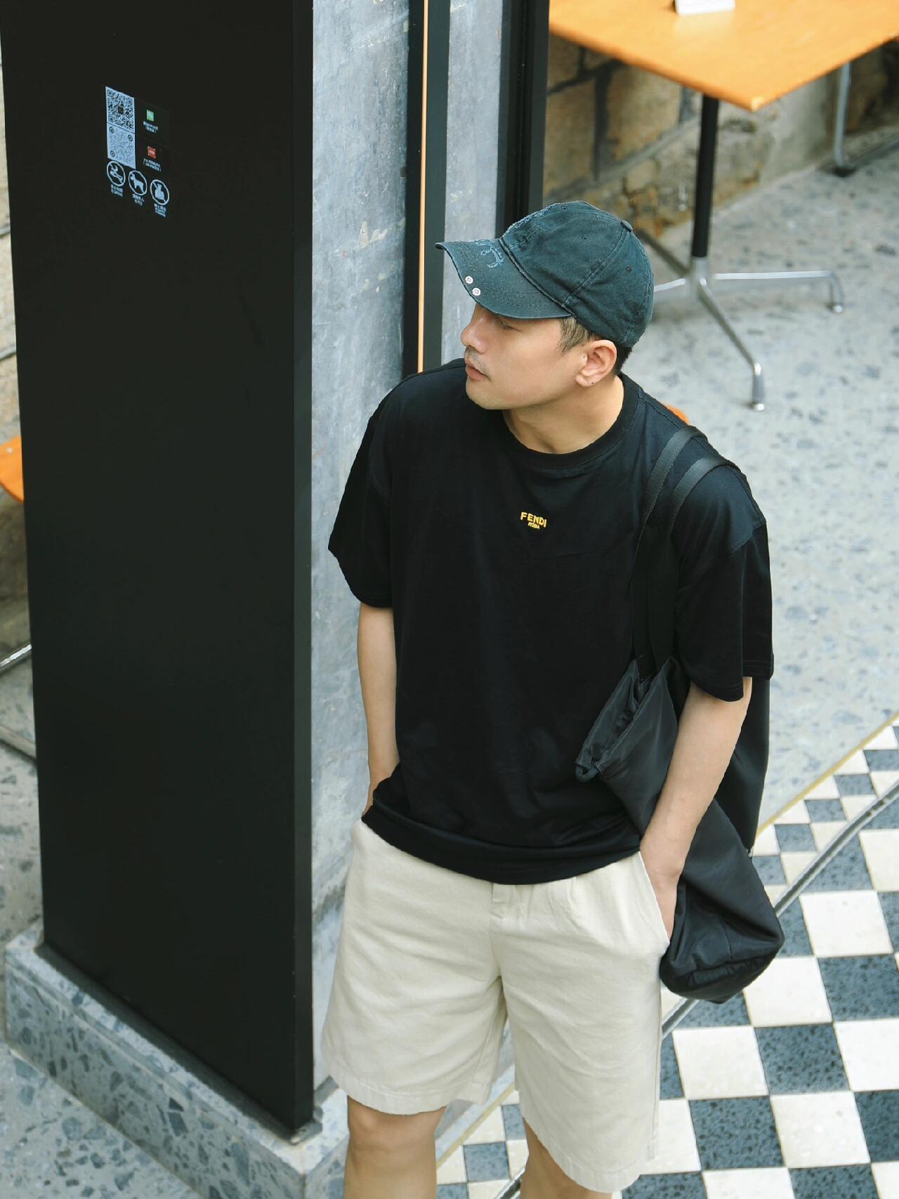 BVG / 펜디 남성 반팔 티셔츠