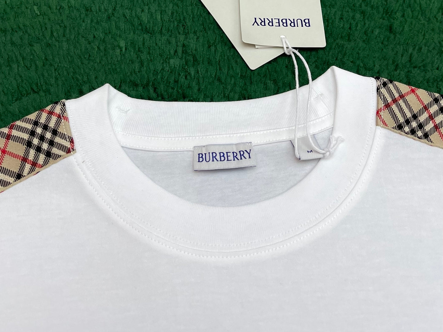 R공장 / 버버리 남성 반팔 티셔츠