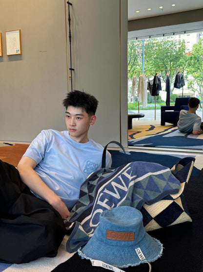R공장 / 로에베 남성 반팔 티셔츠