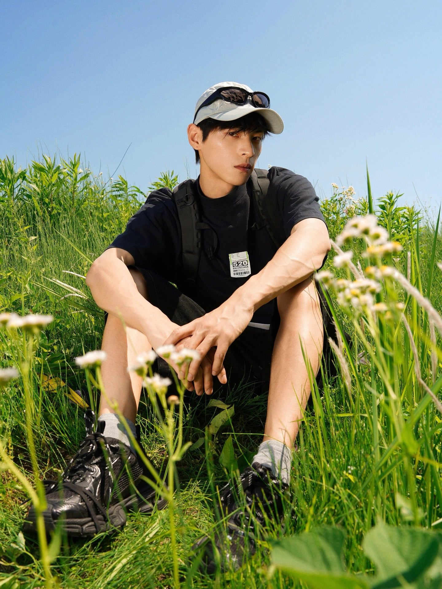 R공장 / 발렌시아가 남성 여성 반팔 티셔츠