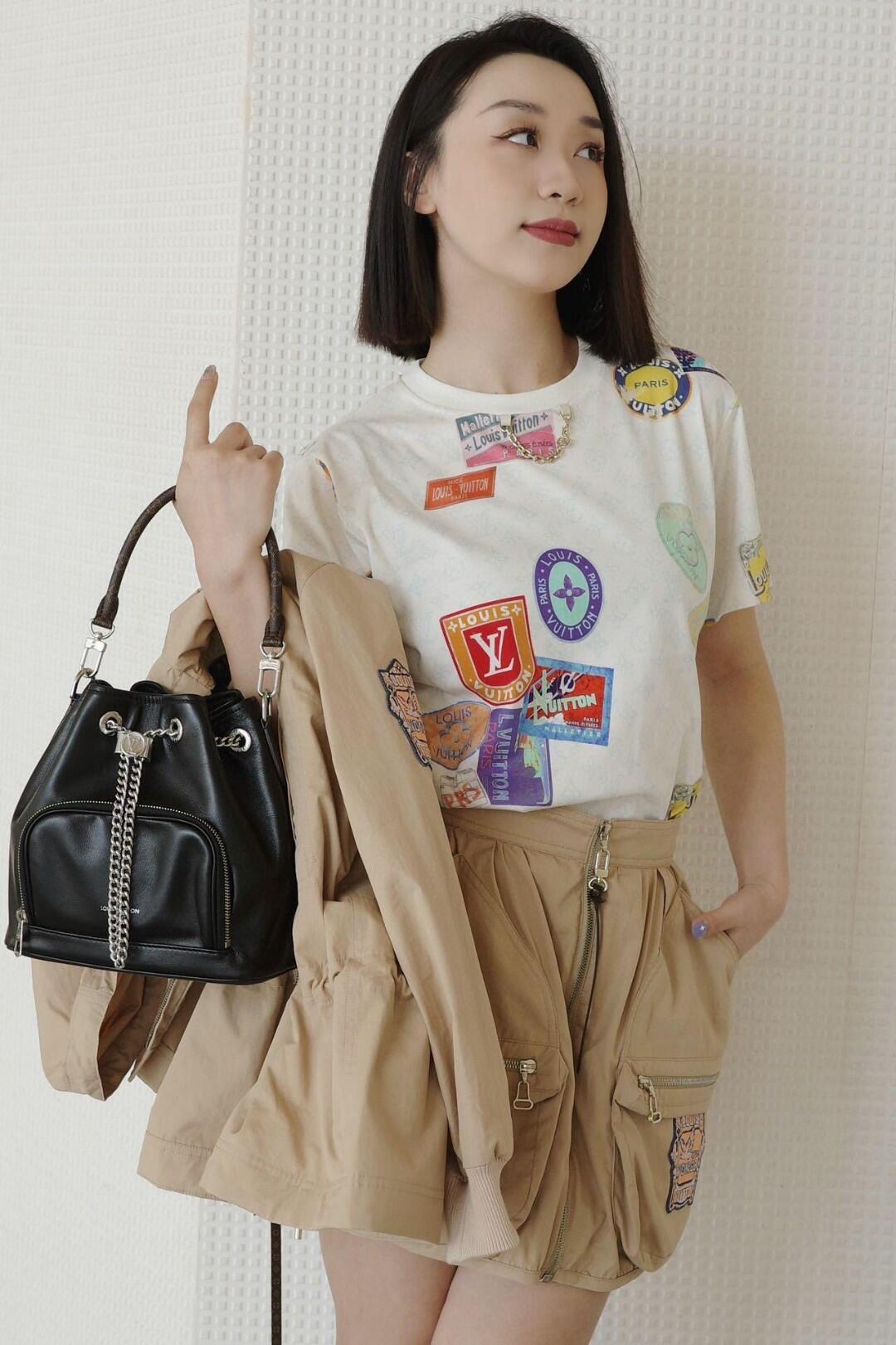 R공장 / 루이비통 여성 반팔 티셔츠