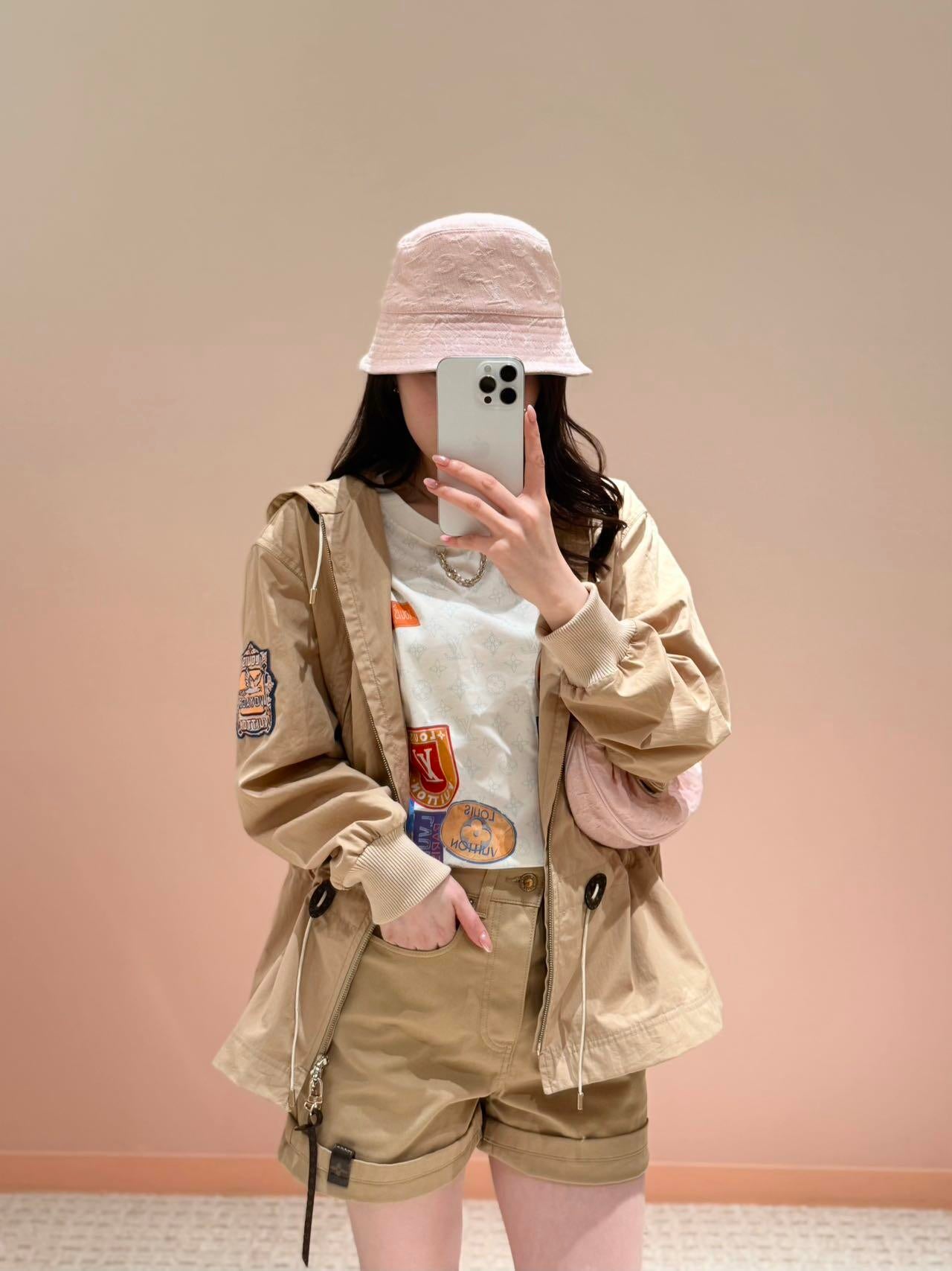 R공장 / 루이비통 여성 반팔 티셔츠