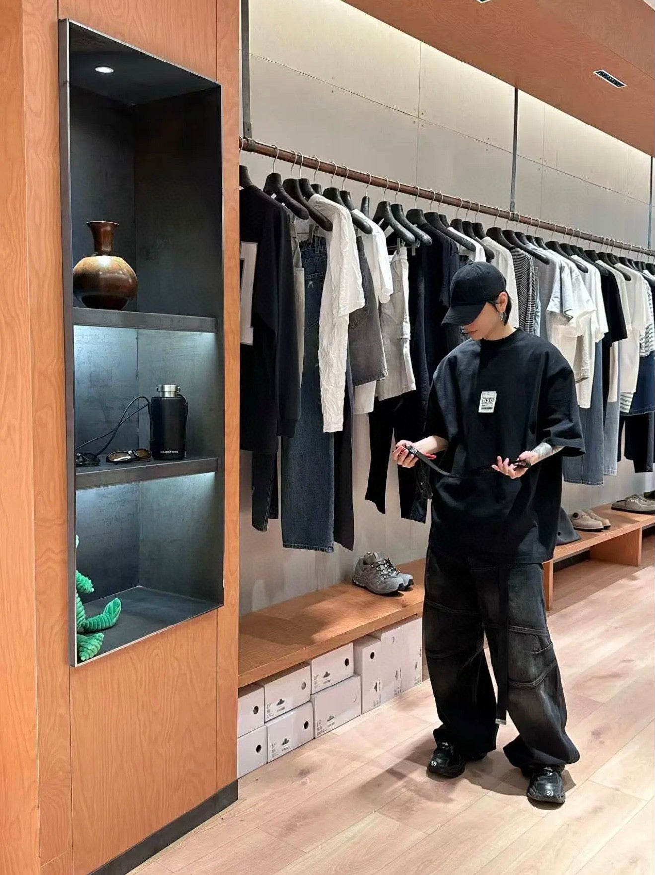체인2호 / 발렌시아가 남성 반팔 티셔츠