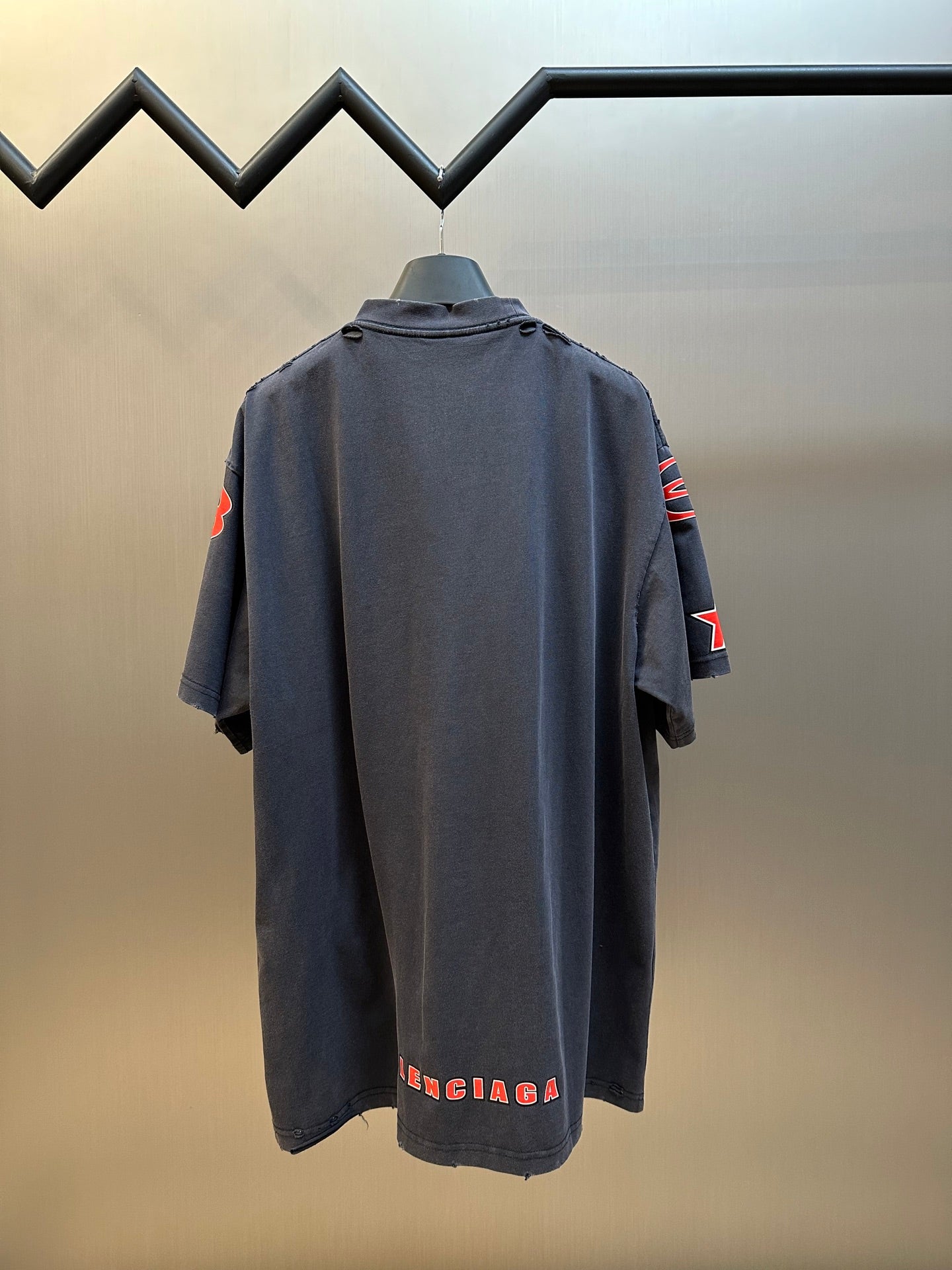 체인2호 / 발렌시아가 남성 반팔 티셔츠