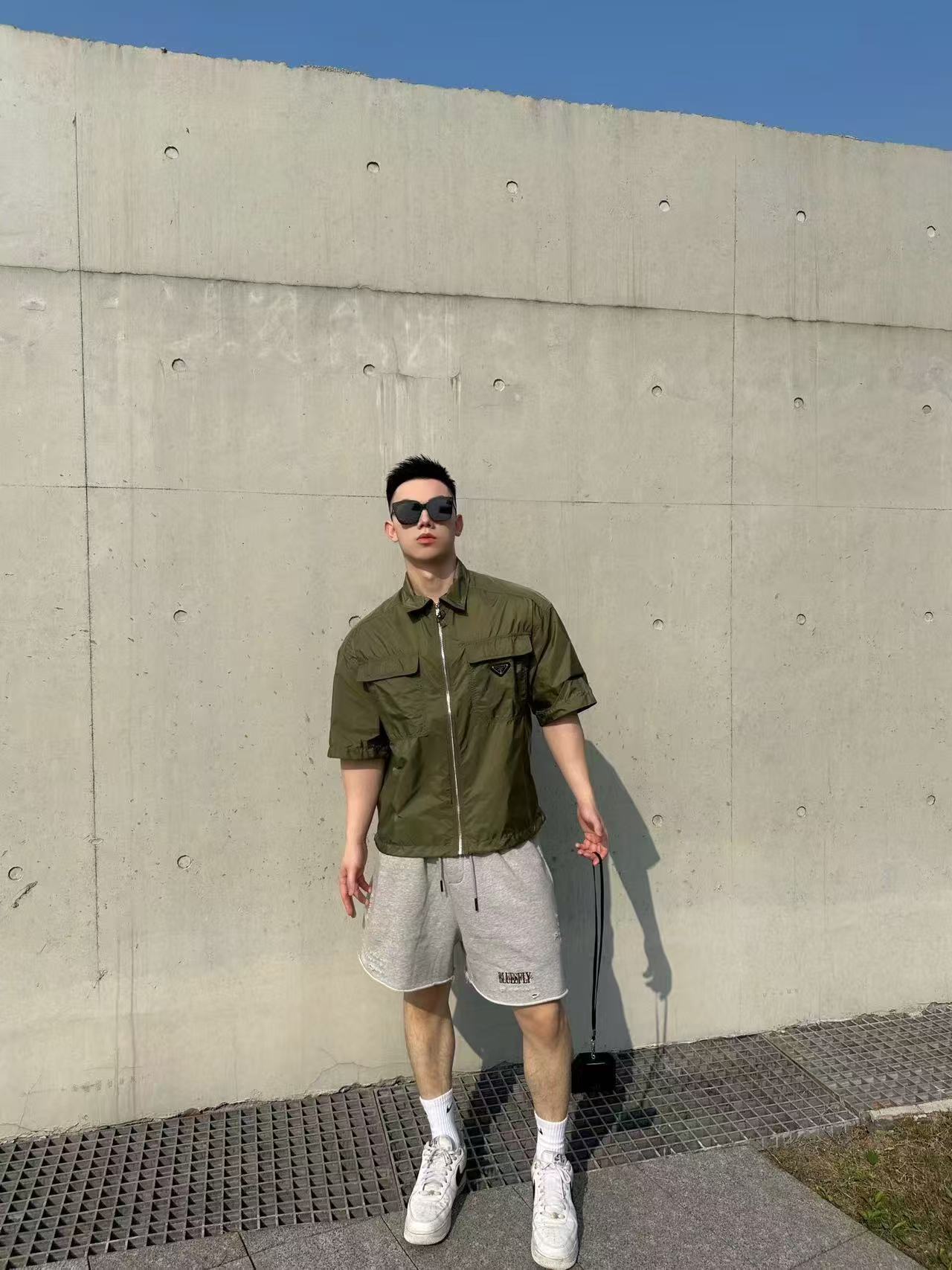 체인2호 / 프라다 남성 반팔 자켓