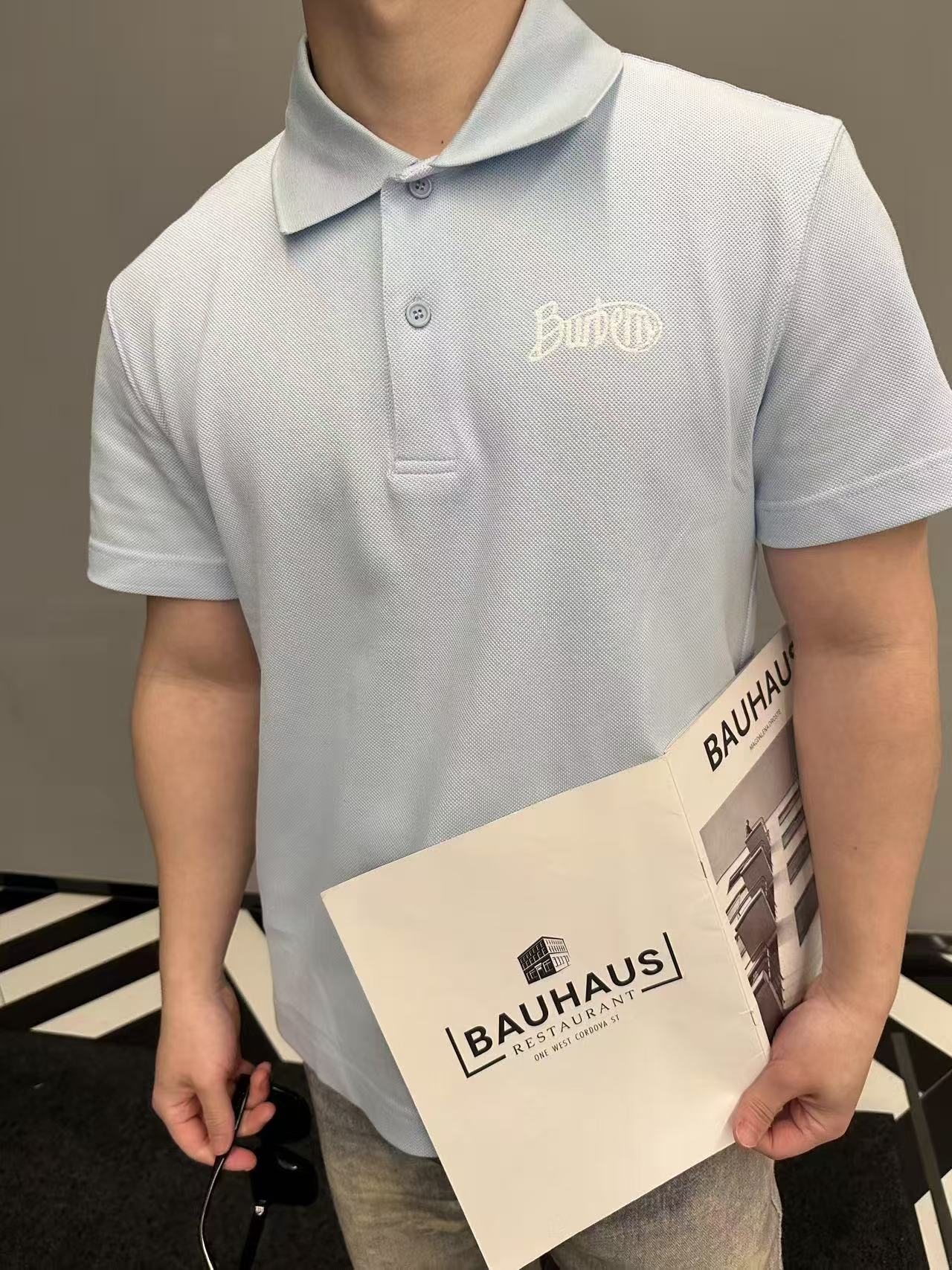 체인2호 / 버버리 남성 반팔 셔츠