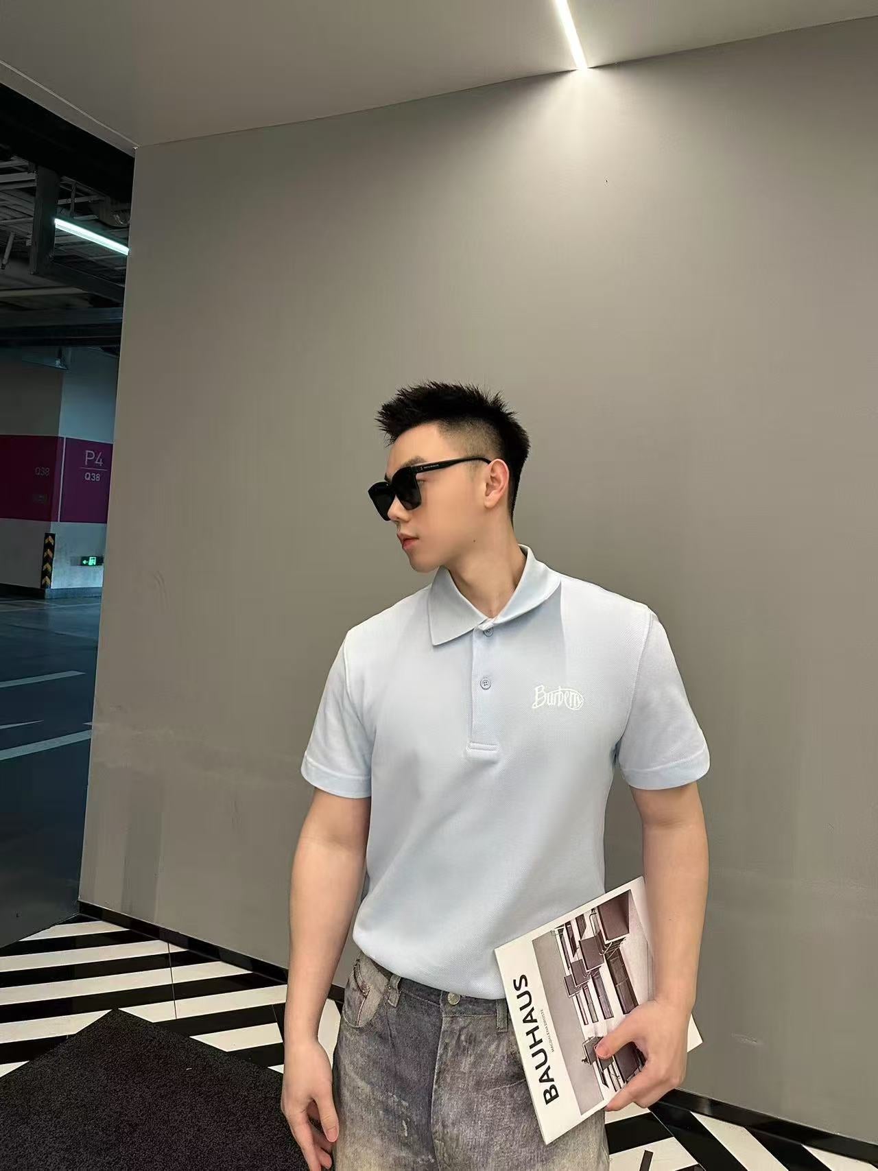 체인2호 / 버버리 남성 반팔 셔츠