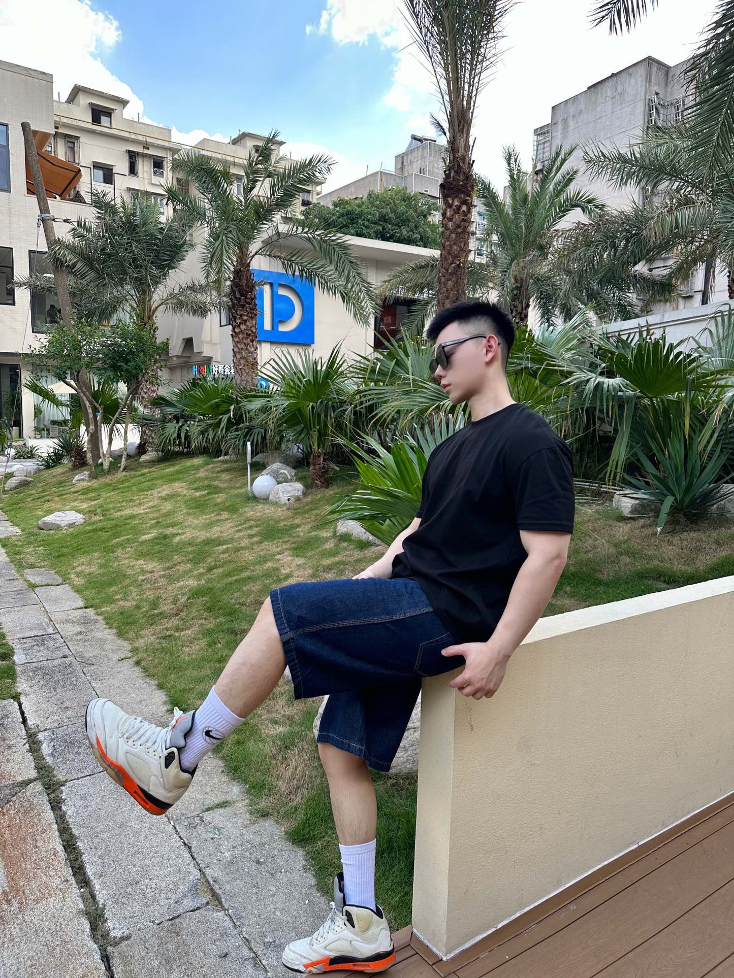 체인2호 / 프라다 남성 데님 반바지