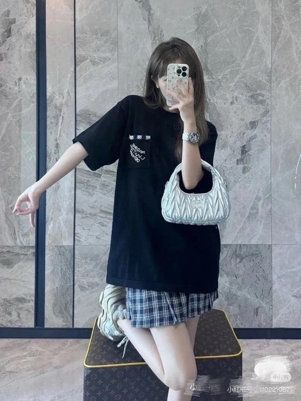 체인2호 / 루이비통 남성 여성 반팔 티셔츠
