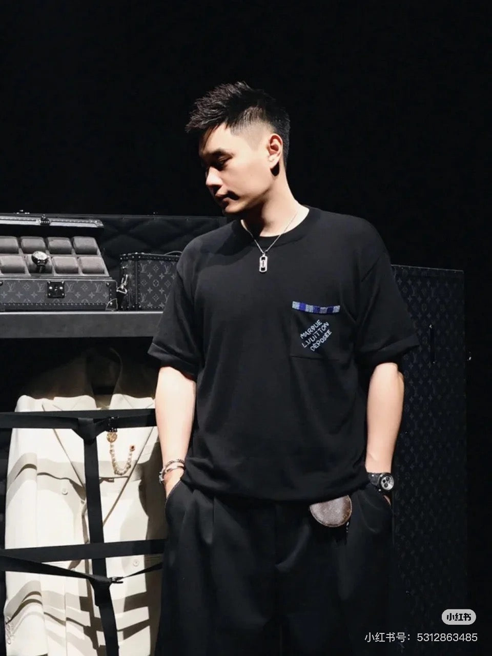 체인2호 / 루이비통 남성 여성 반팔 티셔츠