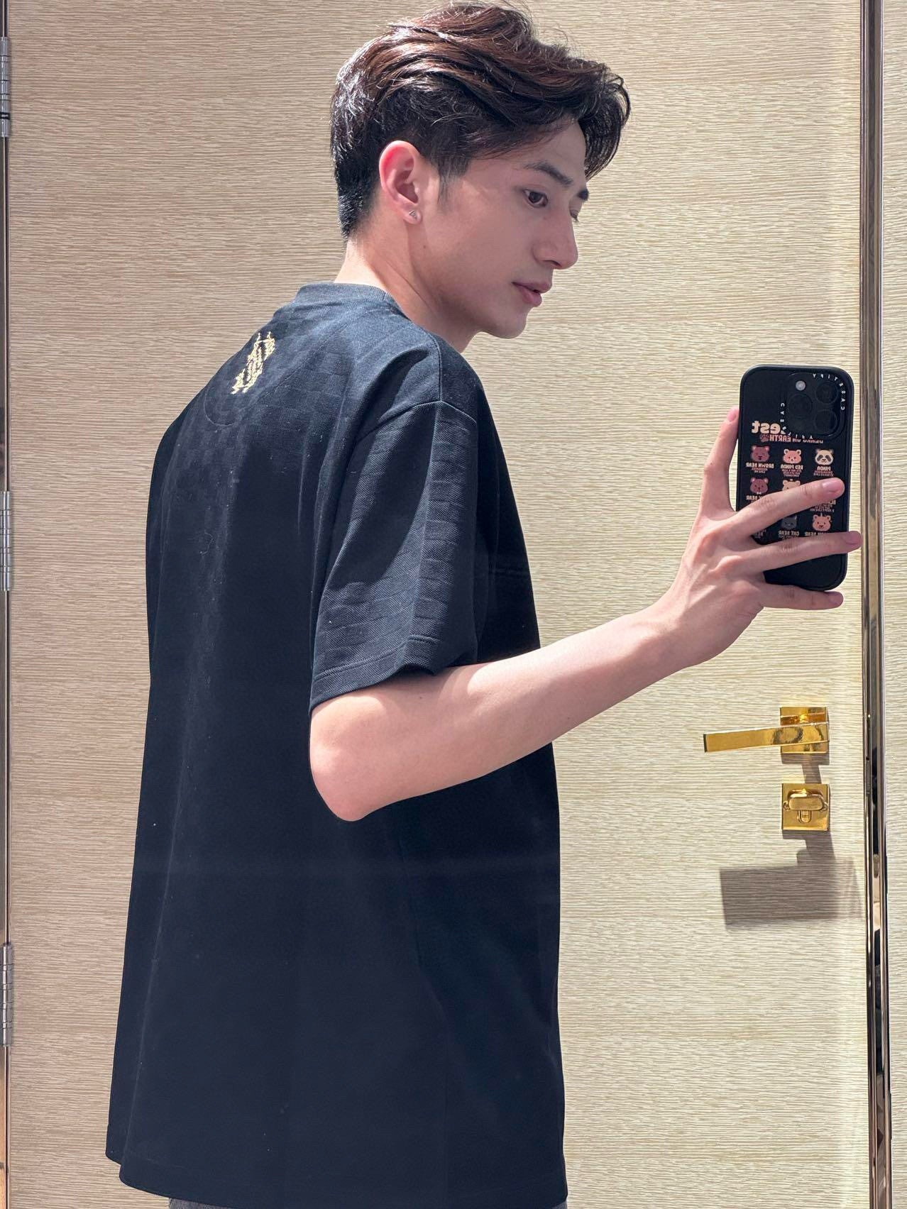 체인2호 / 루이비통 남성 반팔 티셔츠