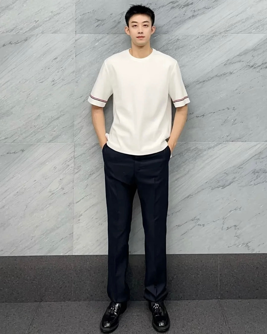 TJ셀러 / 톰브라운 남성 반팔 티셔츠