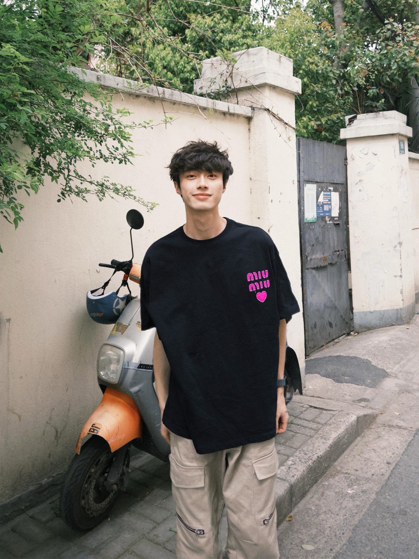 BVG / 미우미우 남성 반팔 티셔츠