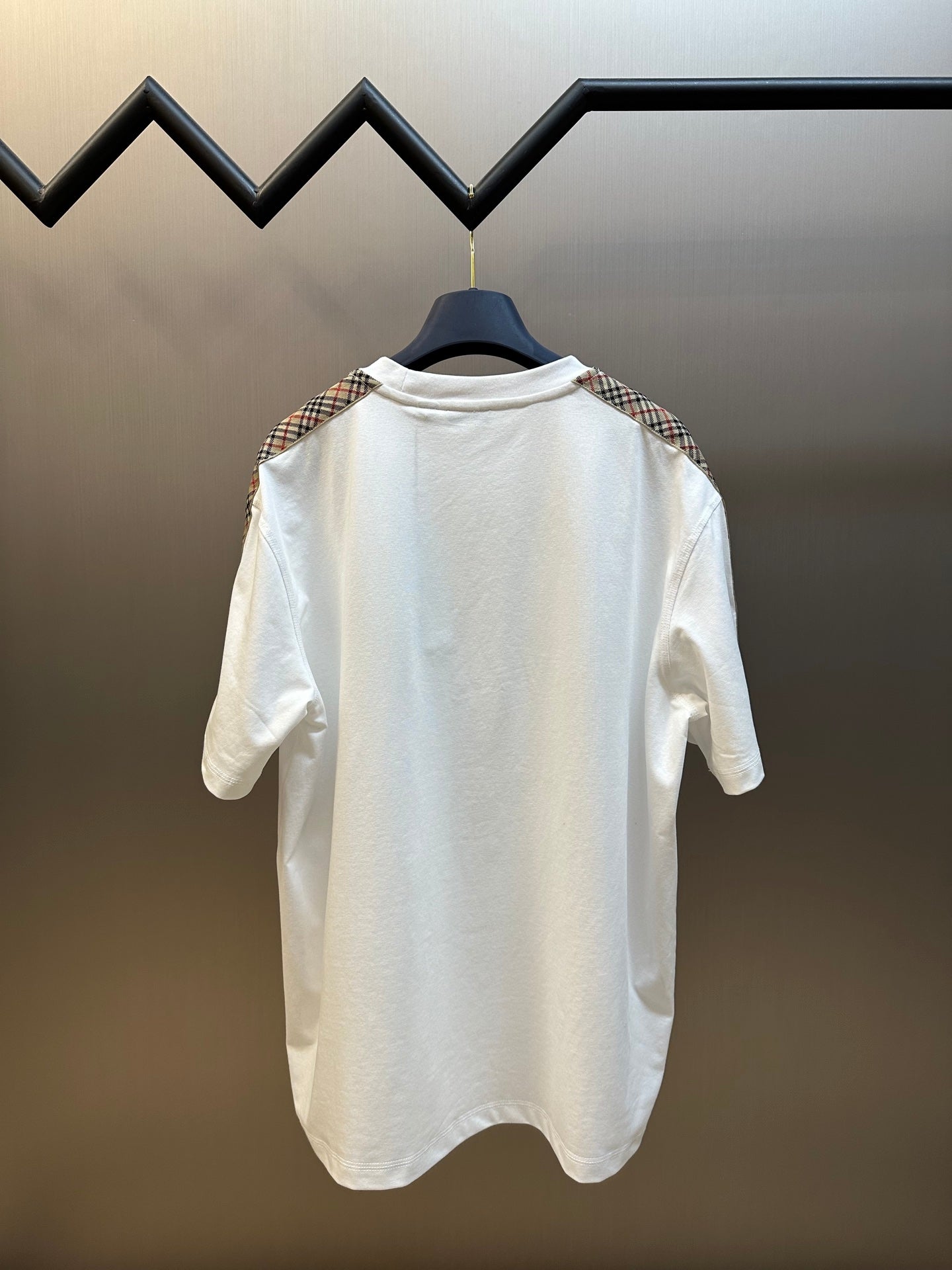 체인2호 / 버버리 남성 반팔 티셔츠