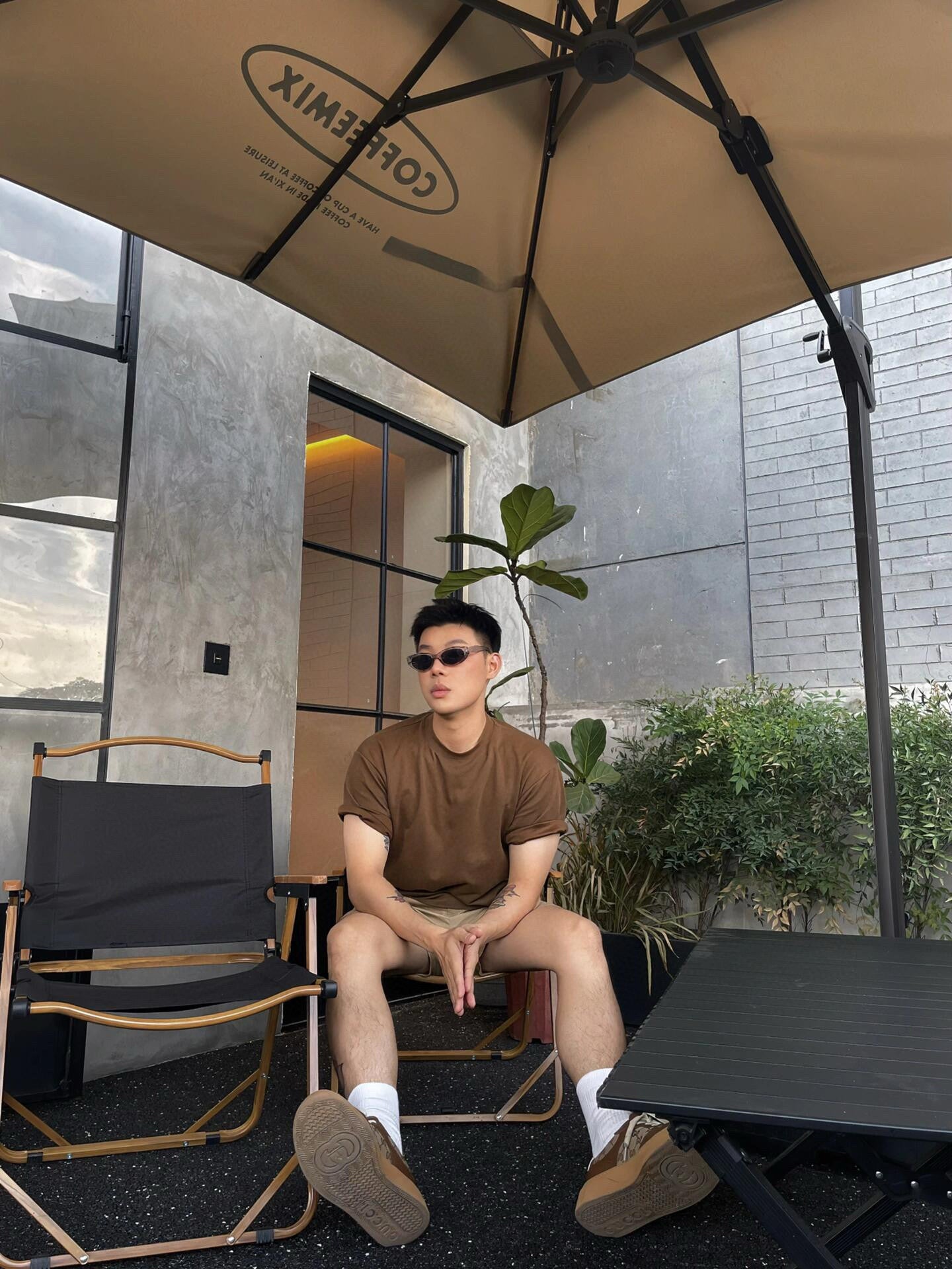 체인2호 / 프라다 남성 여성 반팔 티셔츠