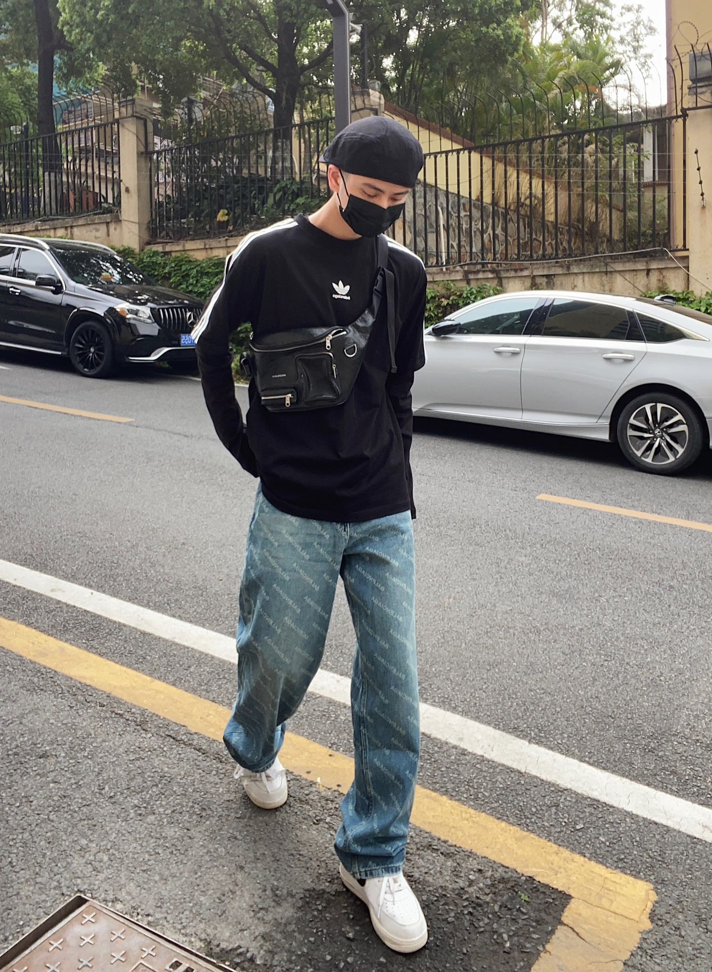 BVG / 발렌시아가 남성 청바지