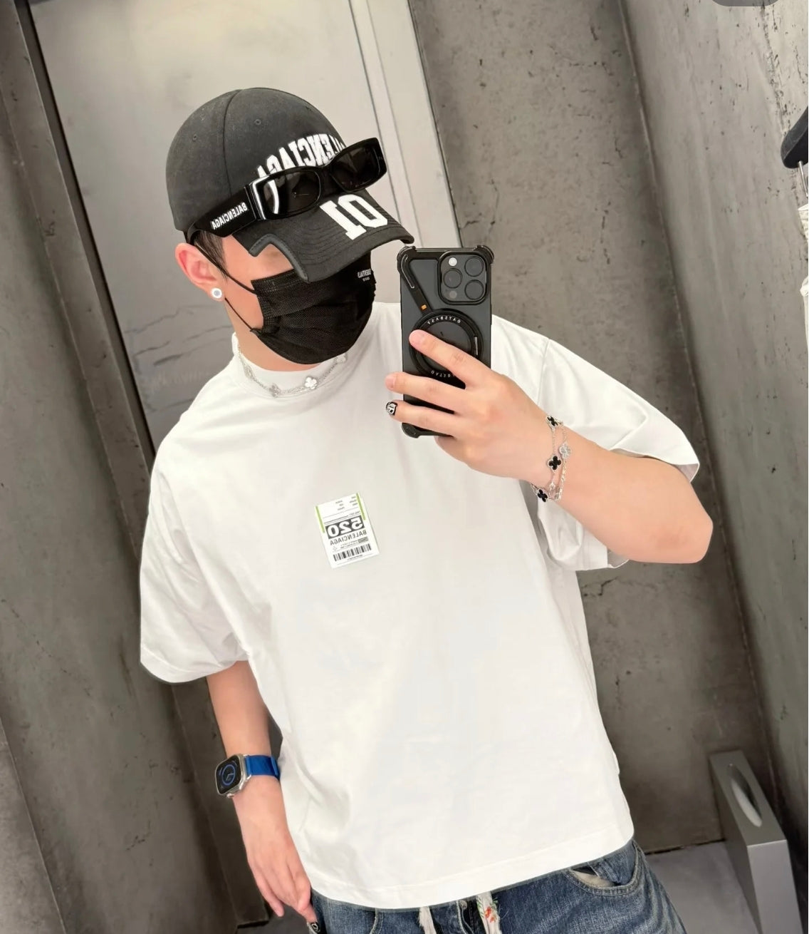 BVG / 발렌시아가 남성 반팔 티셔츠