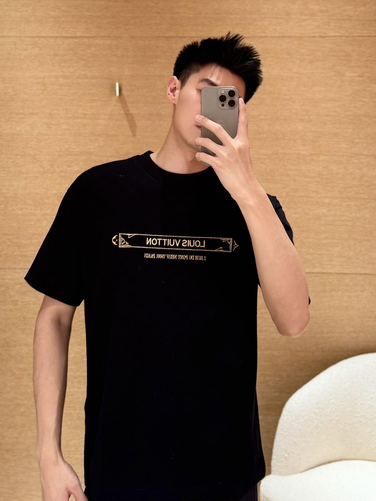 BVG / 루이비통 남성 반팔 티셔츠