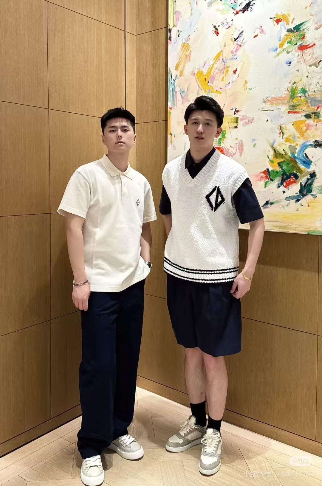BVG / 디올 남성 폴로넥 반팔 셔츠