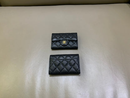 지존 / 샤넬 고전 단추 지갑