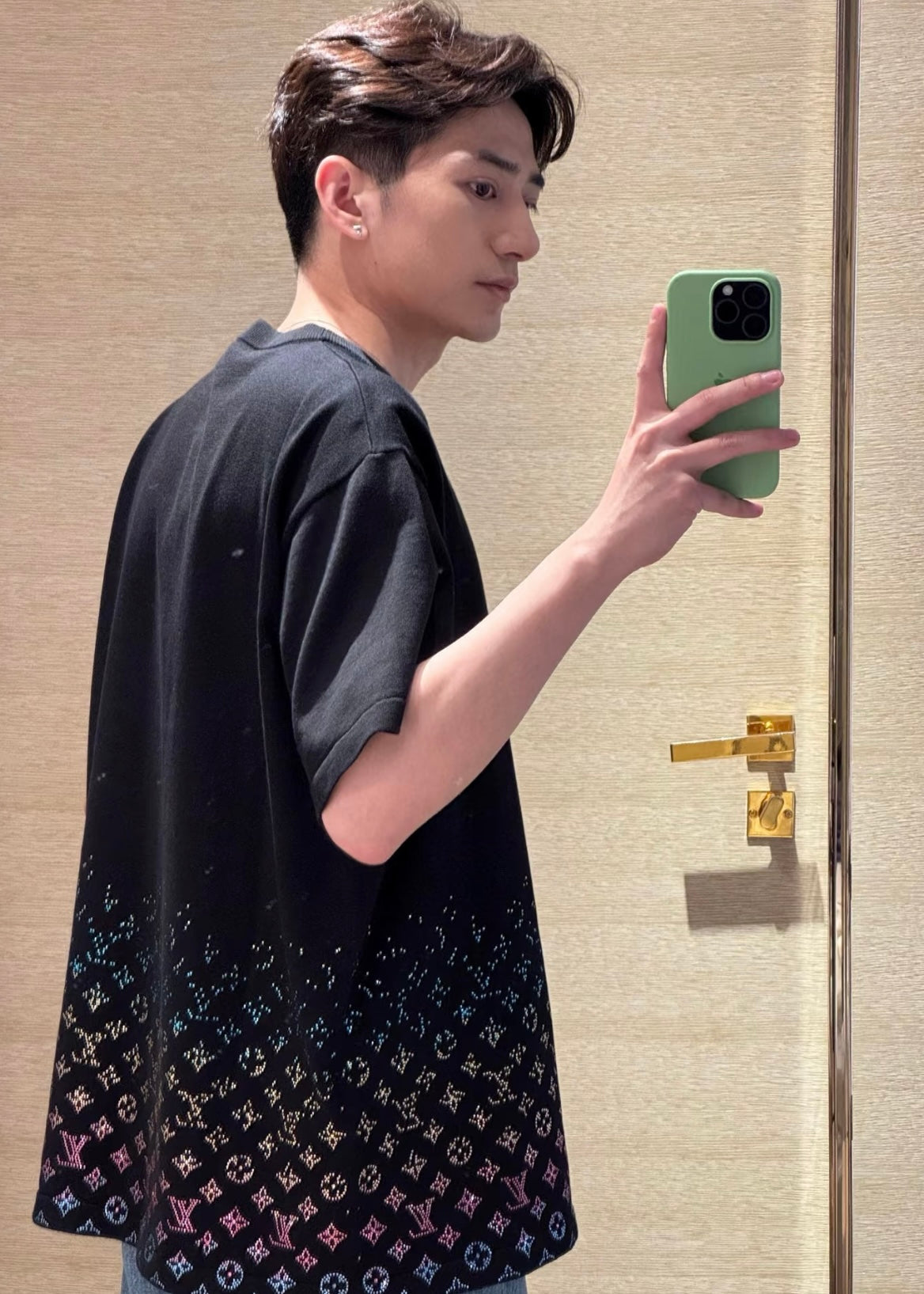 TJ셀러 / 루이비통 남성 반팔 티셔츠