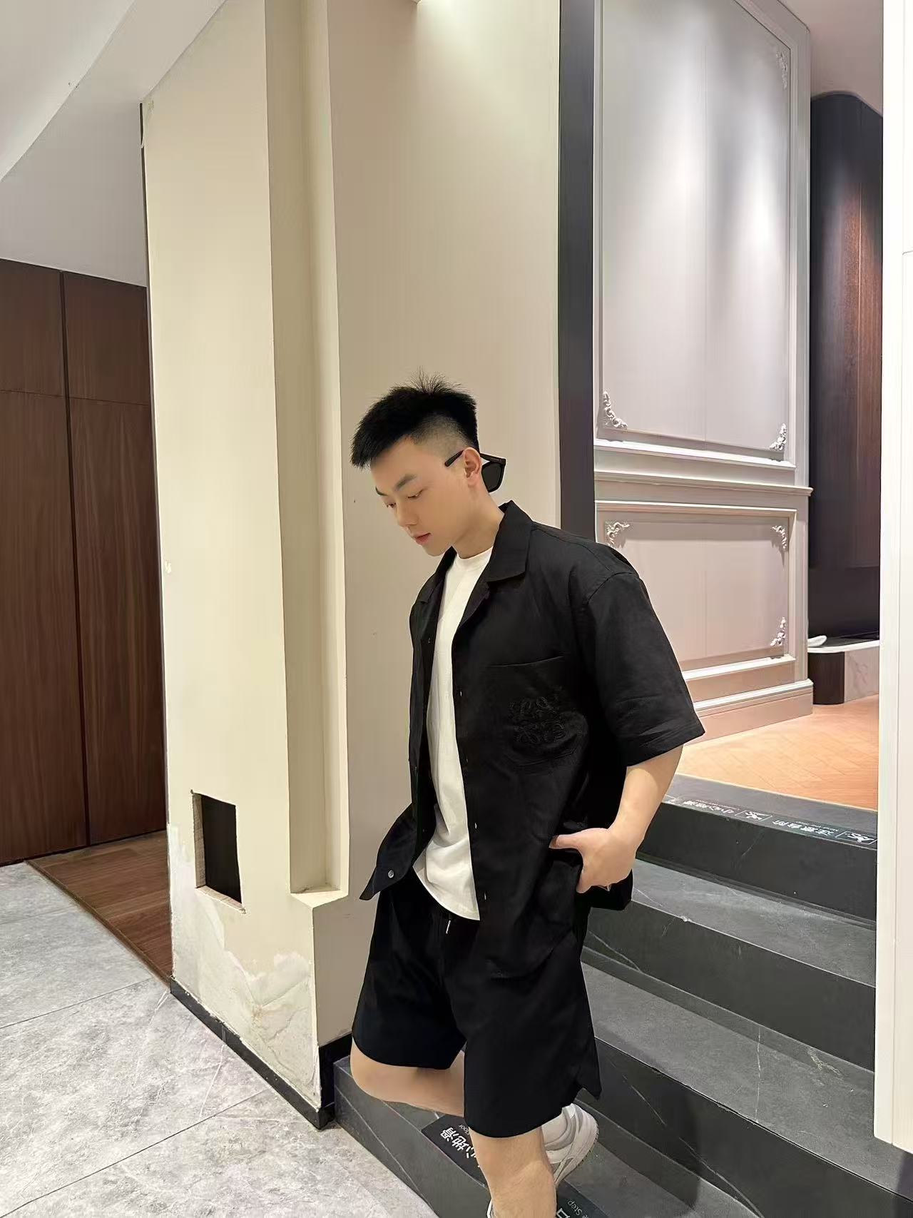 체인2호 / 로에베 남성 반팔 셔츠