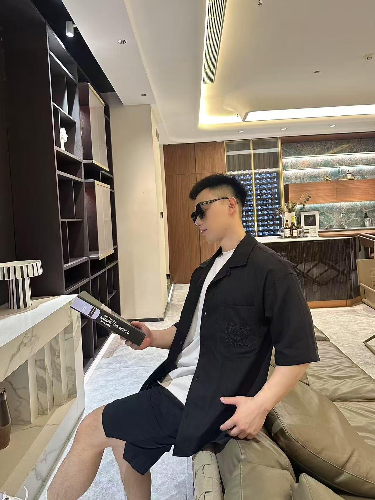 체인2호 / 로에베 남성 반팔 셔츠