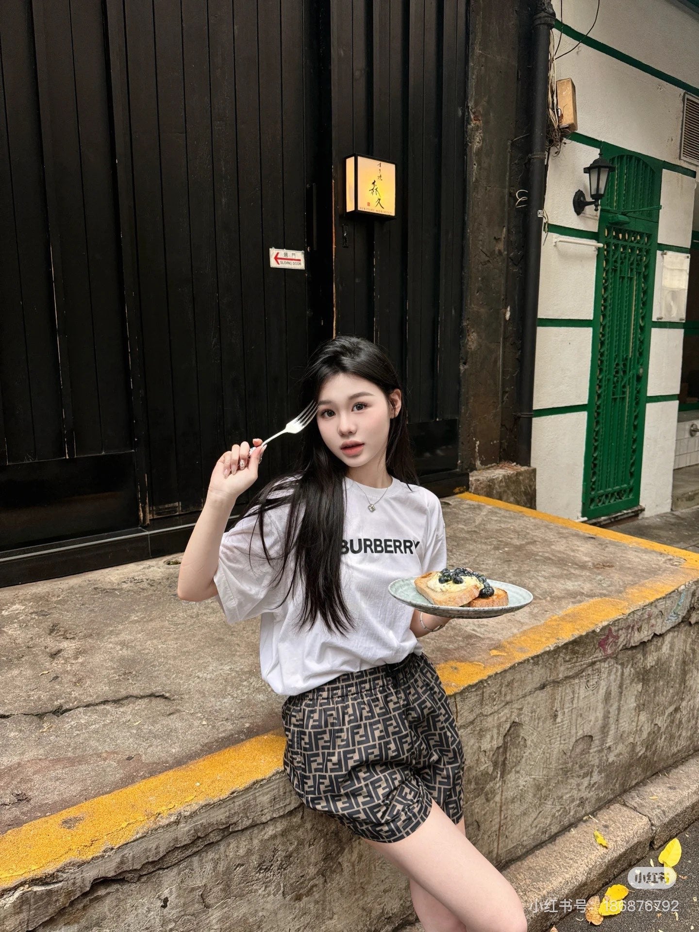 체인2호 / 펜디 남성 반바지
