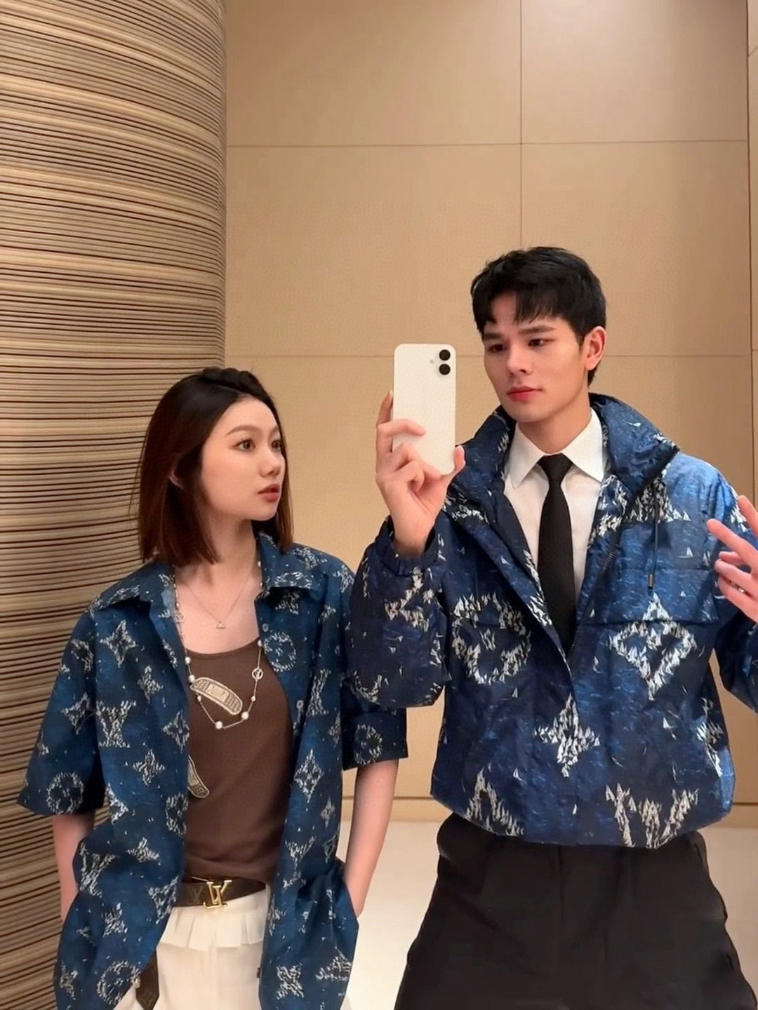 체인2호 / 루이비통 남성 프린트 나일론 후드 자켓