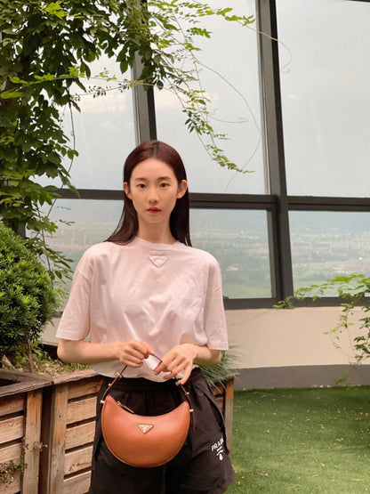 체인2호 / 프라다 여성 반바지