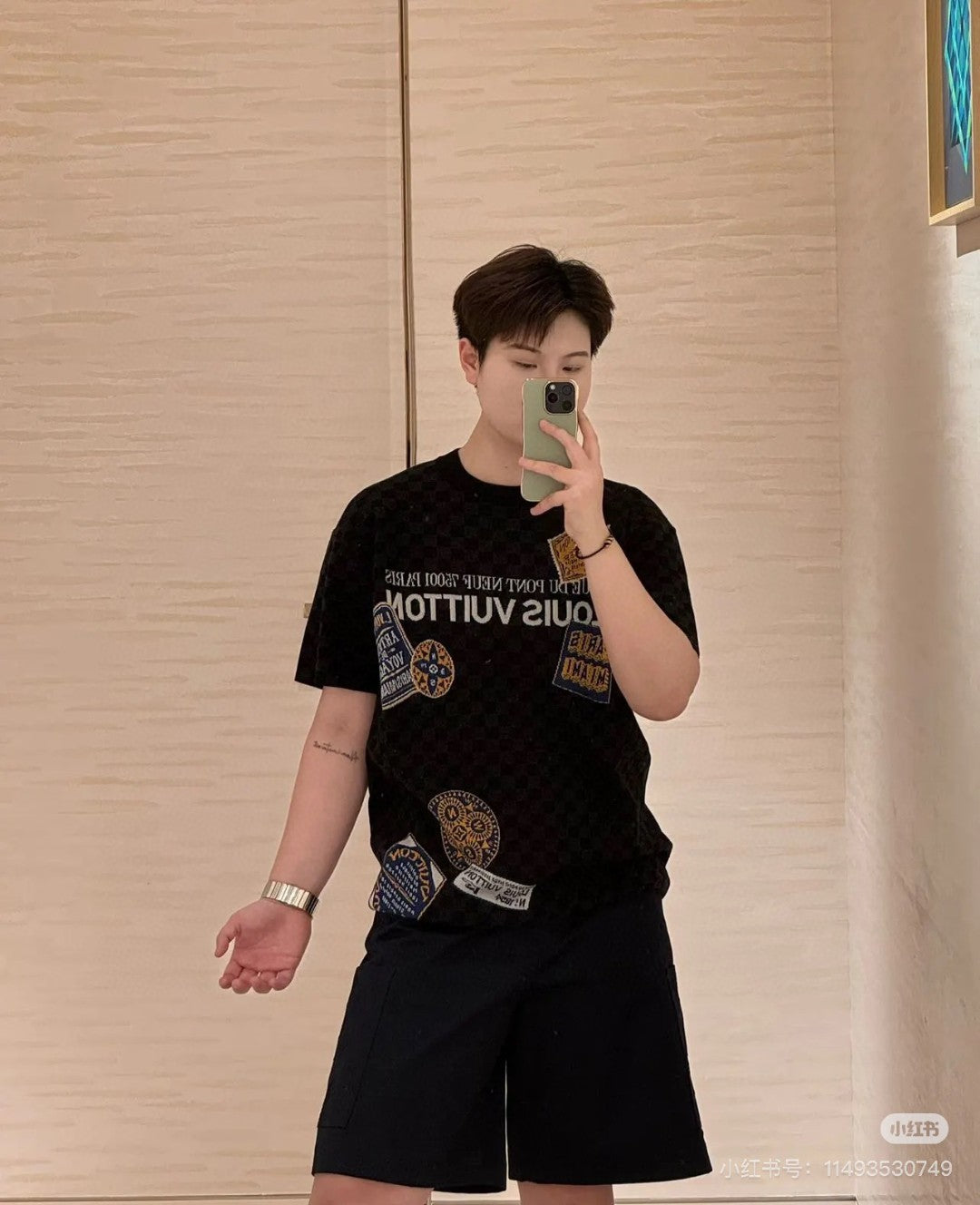 체인2호 / 루이비통 남성 니트 반팔