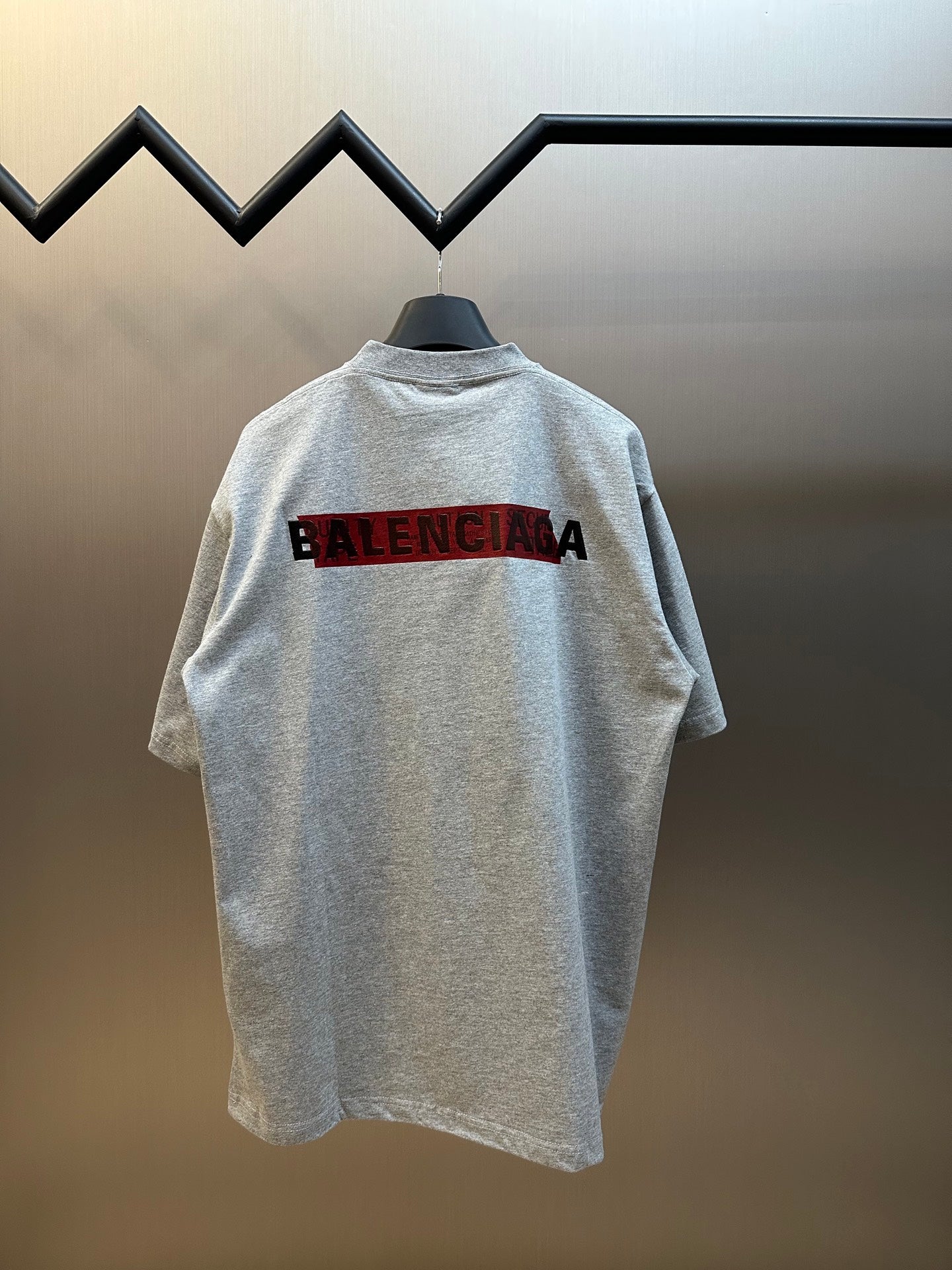 체인2호 / 발렌시아가 남성 반팔 티셔츠