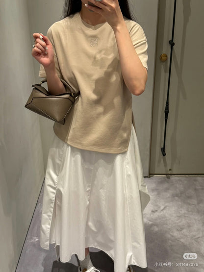 체인2호 / 로에베 여성 언밸런스 라운드넥 반팔 티셔츠