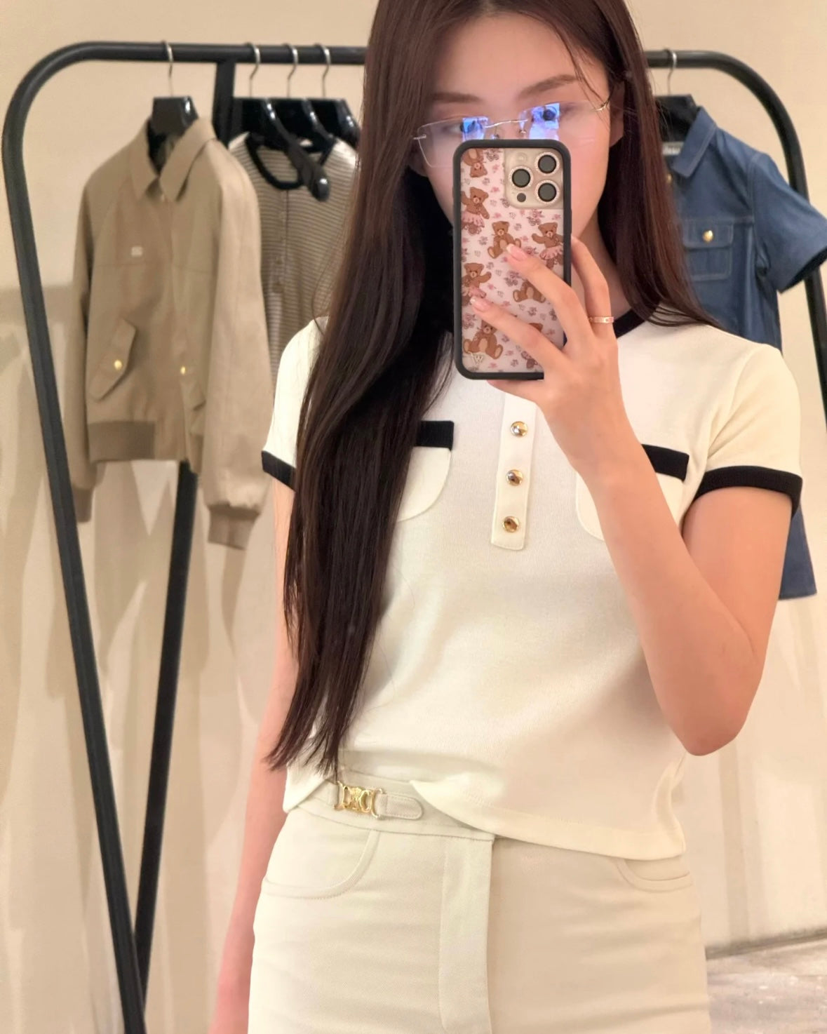 체인2호 / 셀린느 여성 니트 쇼트 티셔츠