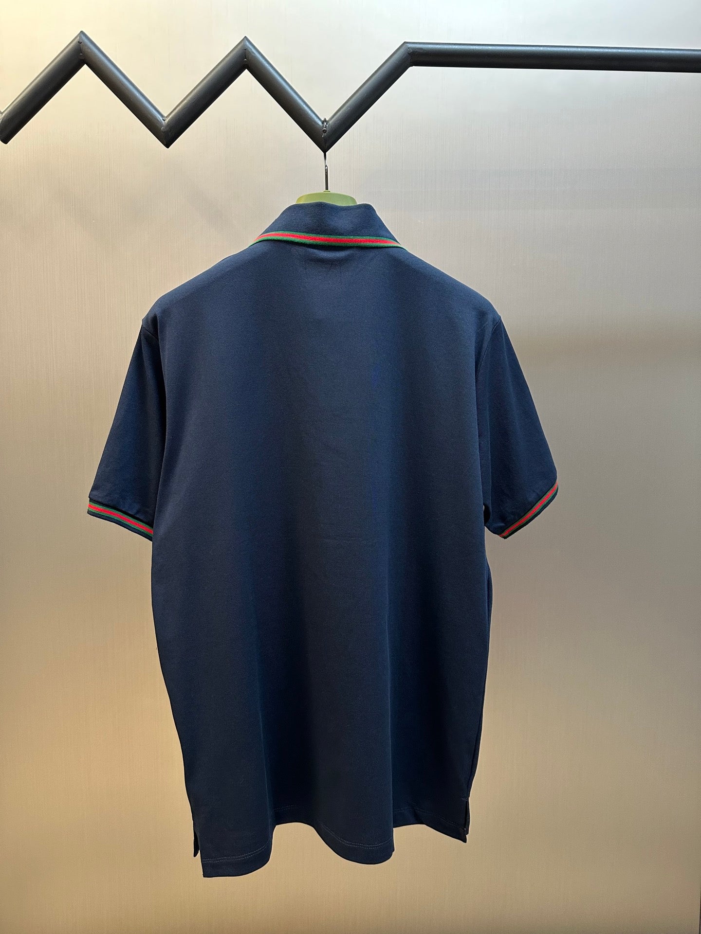 체인2호 / 구찌 남성 폴로넥 반팔 셔츠