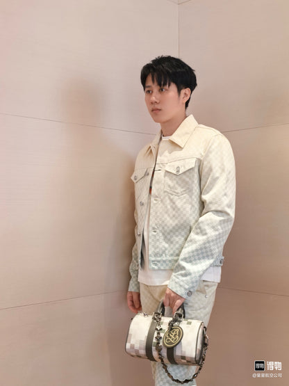 체인2호 / 루이비통 남성 데님 자켓